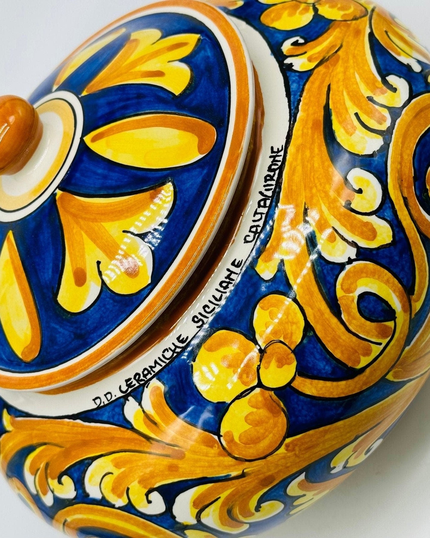 Biscottiera Decorata ‘700 Ceramica Caltagirone cm H.18 L.24 Artigianale - DD CERAMICHE SICILIANE