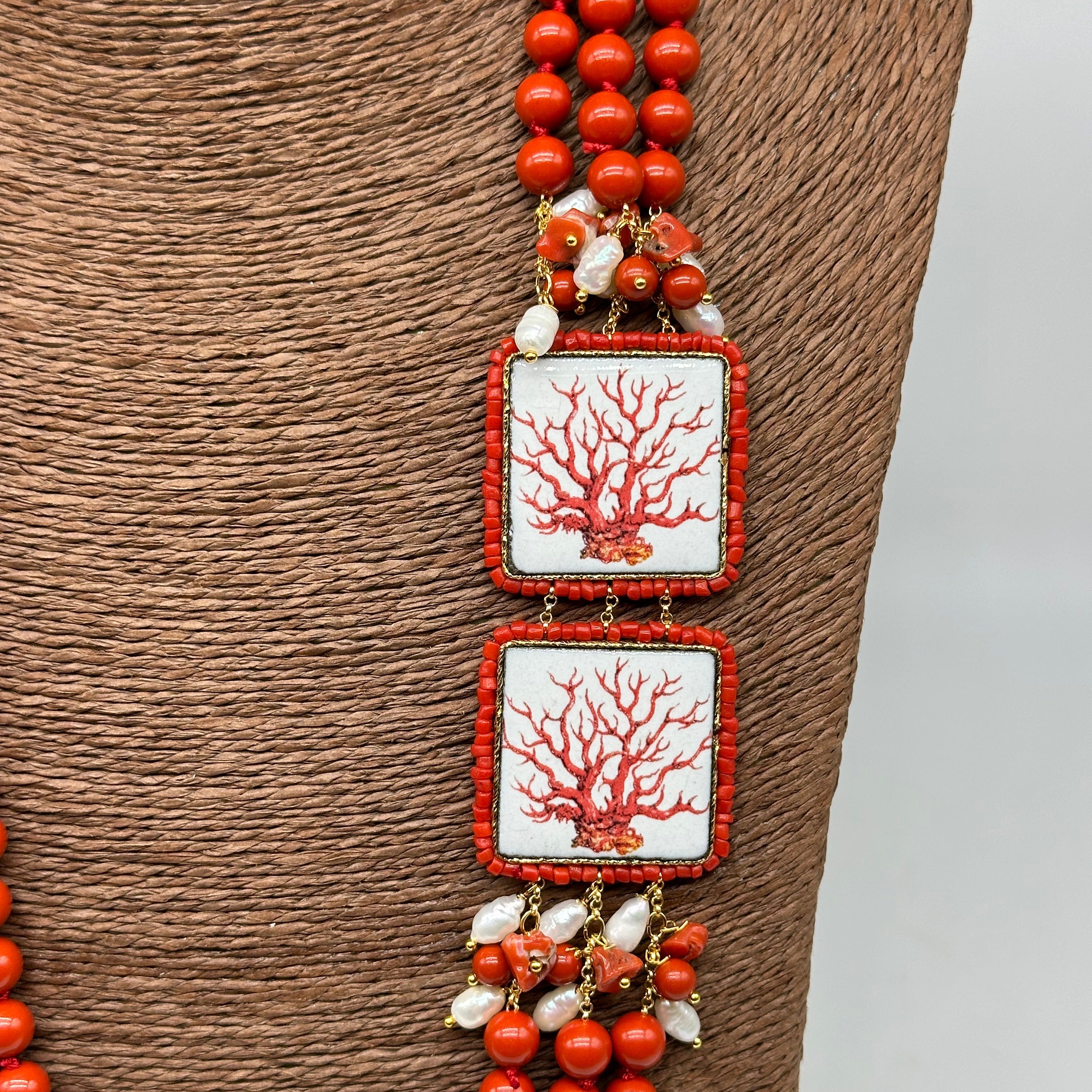 Collana 3 giri di Pietre Corallo 2 Piastrelle Ceramica di Caltagirone Perle - BIJOUX