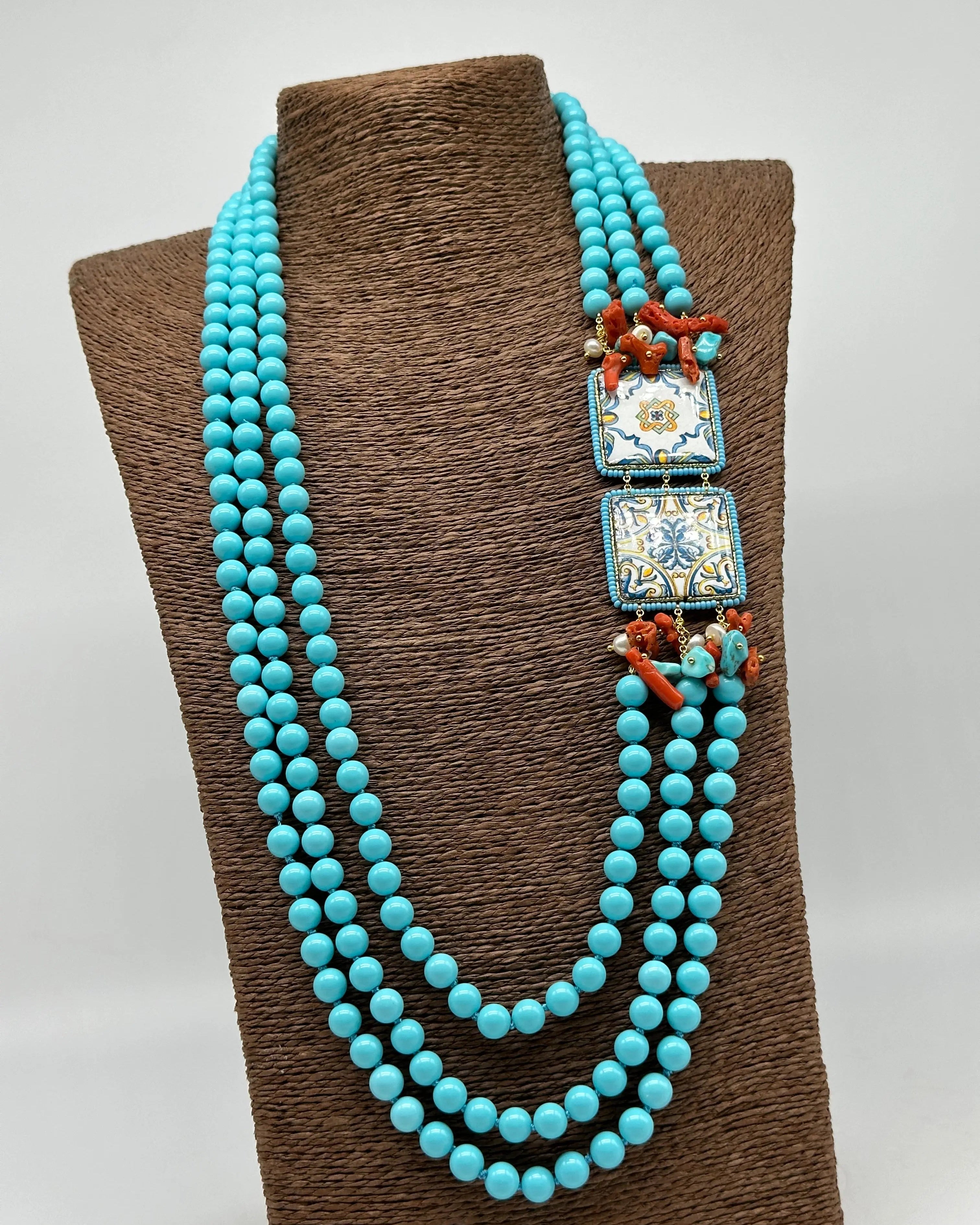 Collana 3 giri di Pietre Turchese, 2 Piastrelle Ceramica di Caltagirone, Corallo DD CERAMICHE SICILIANE