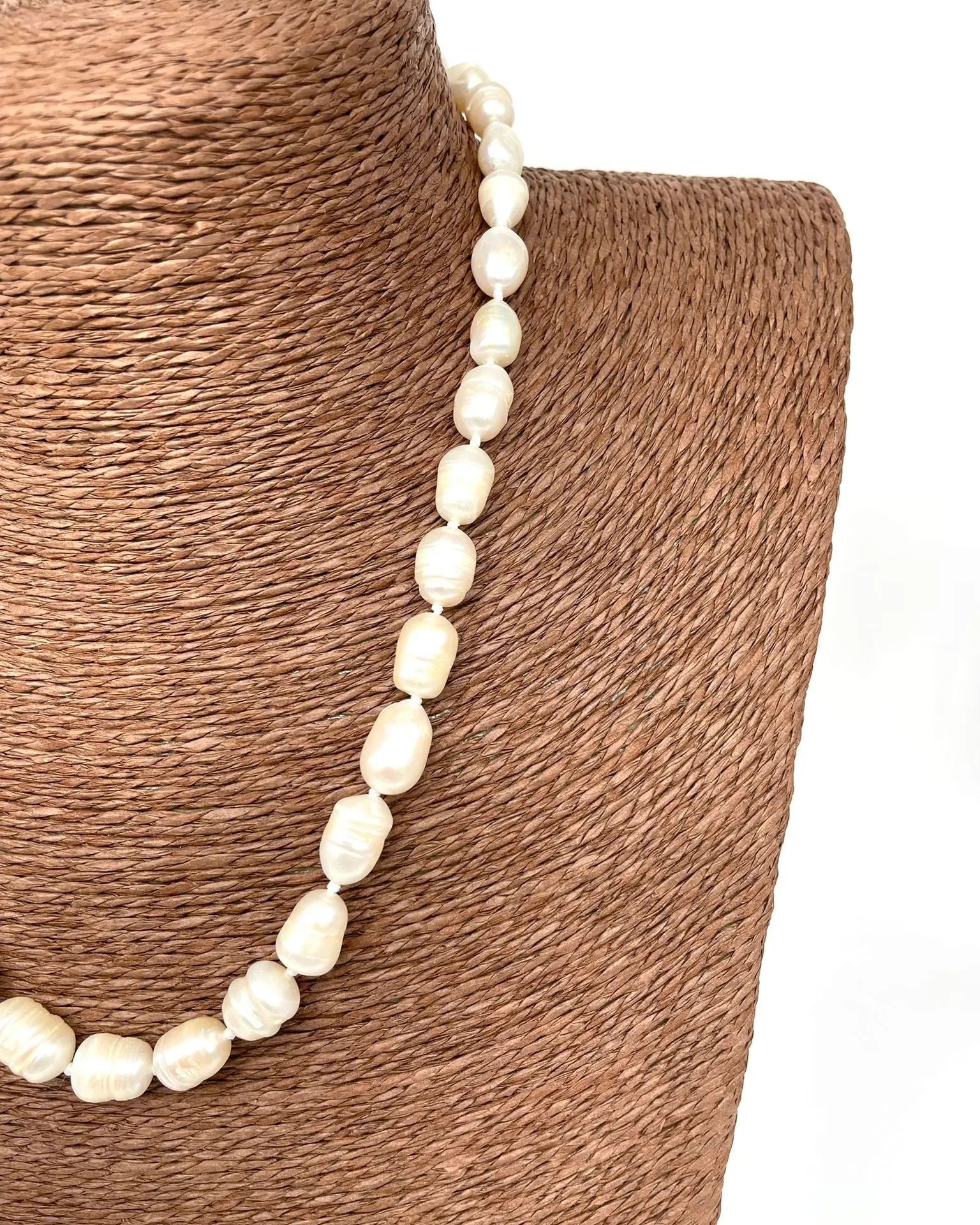 Collana Artigianale Perle Bianche - DD CERAMICHE SICILIANE