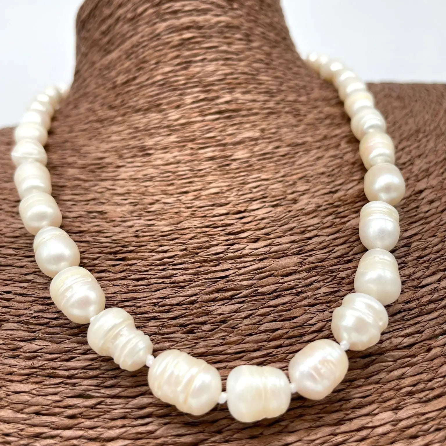 Collana Artigianale Perle Bianche - DD CERAMICHE SICILIANE