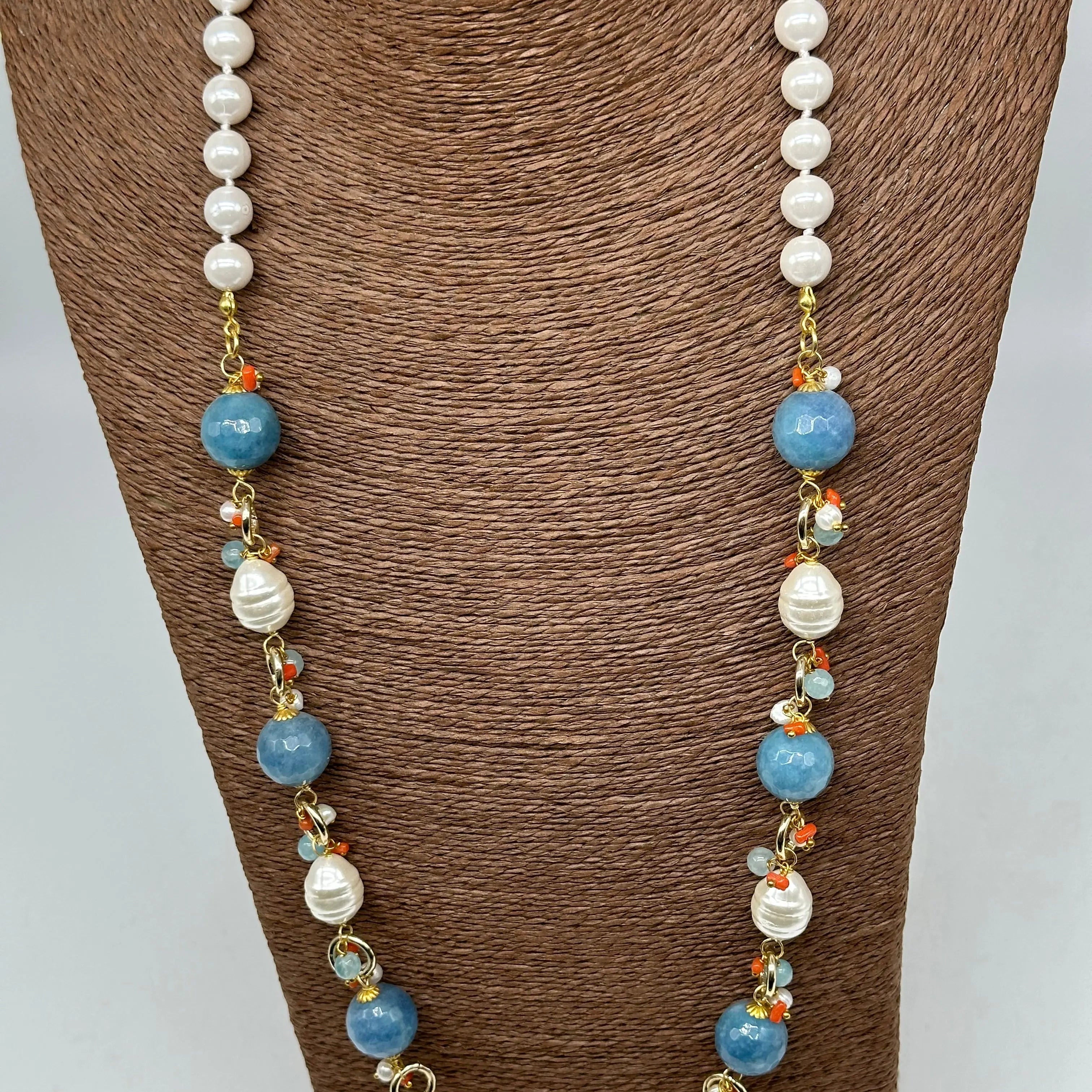 Collana Artigianale Pietre Azzurre, Corallo e Perle bianche V.1 DD CERAMICHE SICILIANE