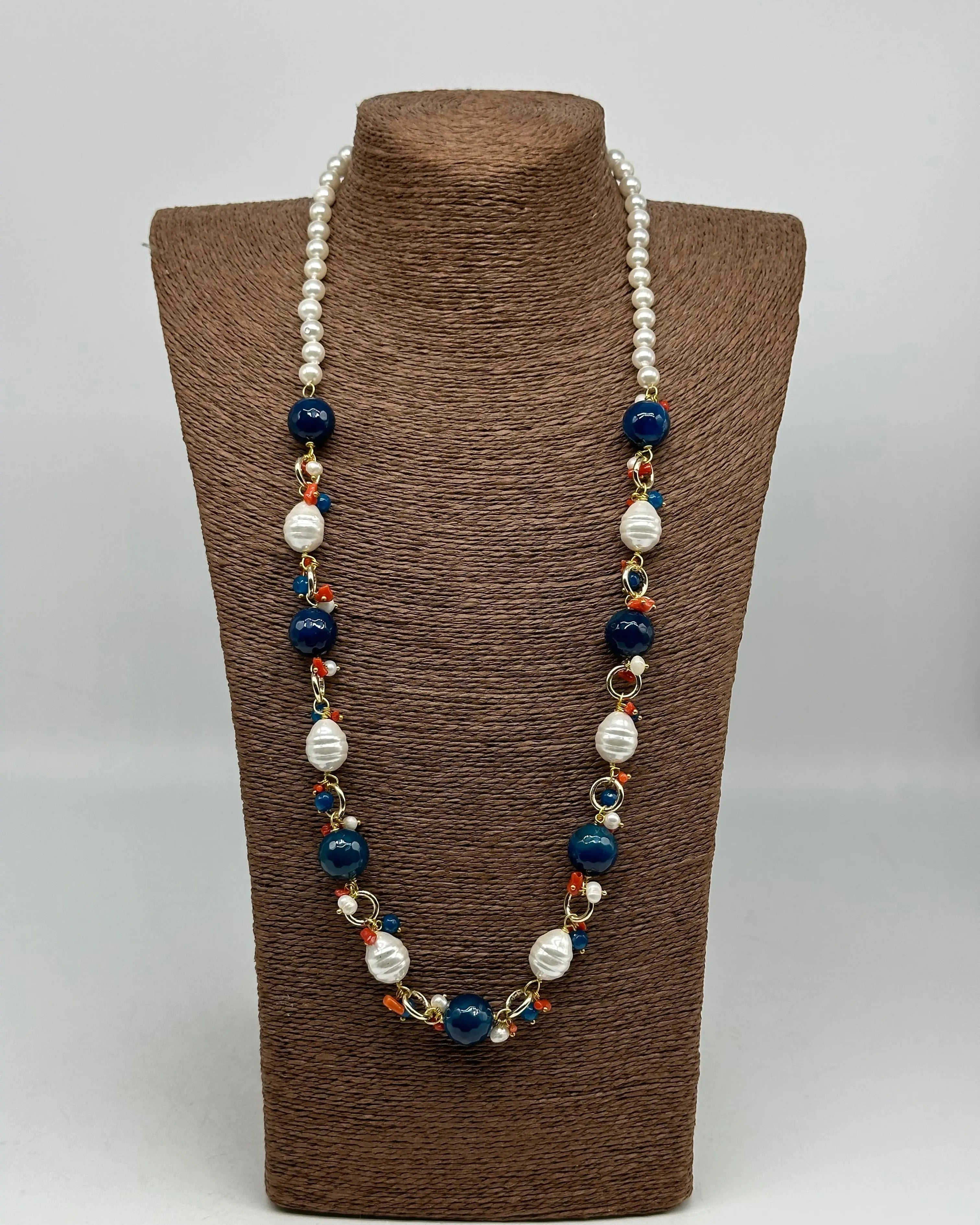 Collana Artigianale Pietre Blu, Corallo e Perle bianche DD CERAMICHE SICILIANE