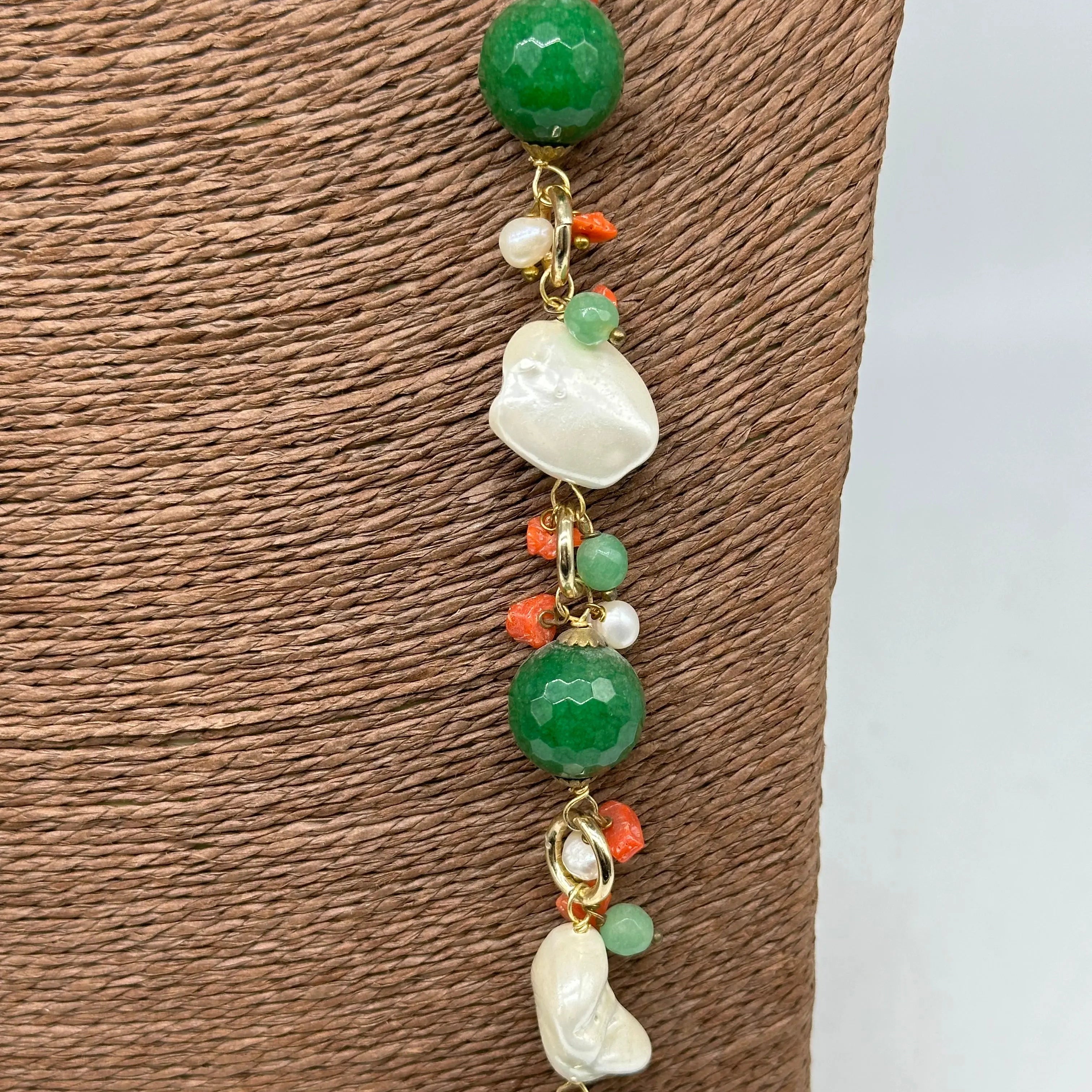 Collana Artigianale Pietre Verde, Corallo e Perle bianche DD CERAMICHE SICILIANE