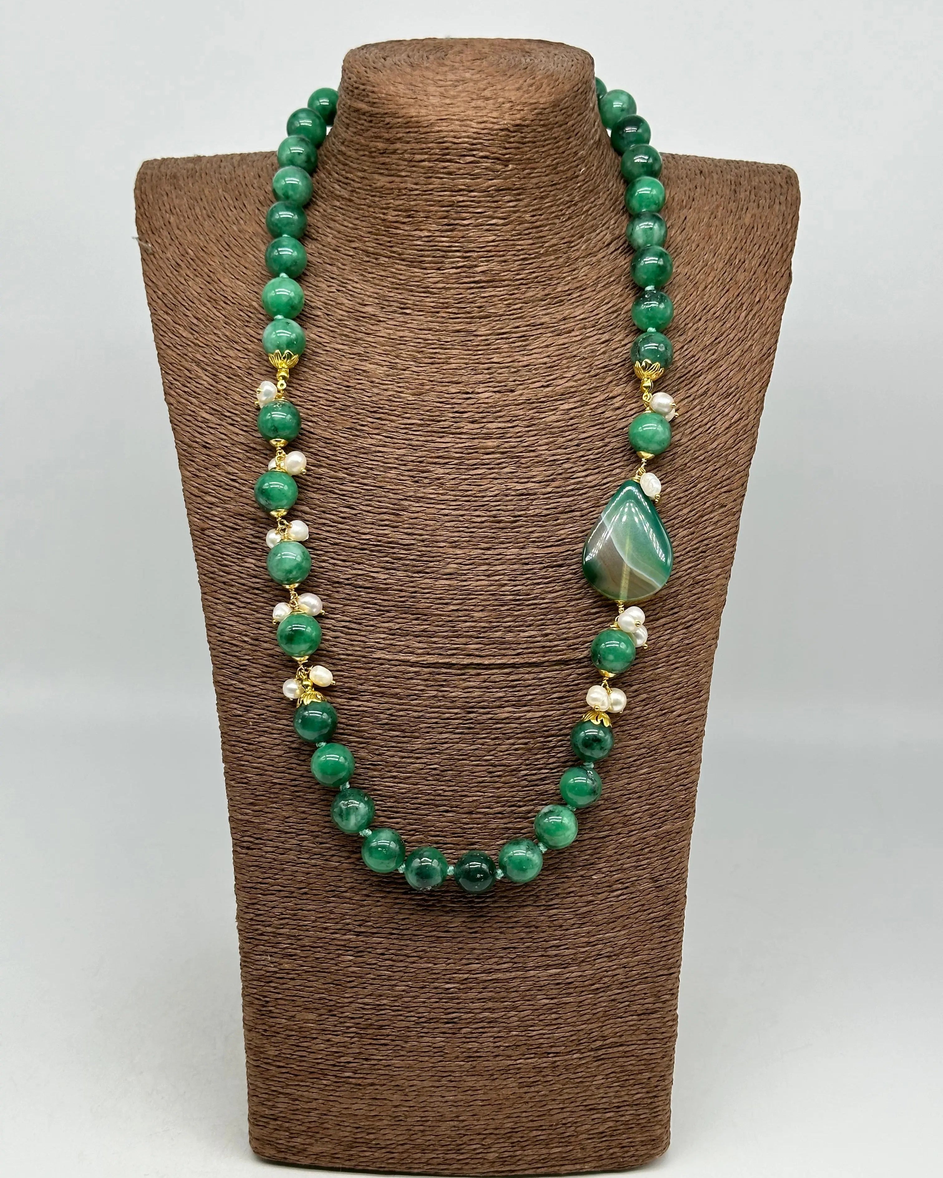 Collana Artigianale Pietre Verde e Perle bianche V.5 DD CERAMICHE SICILIANE