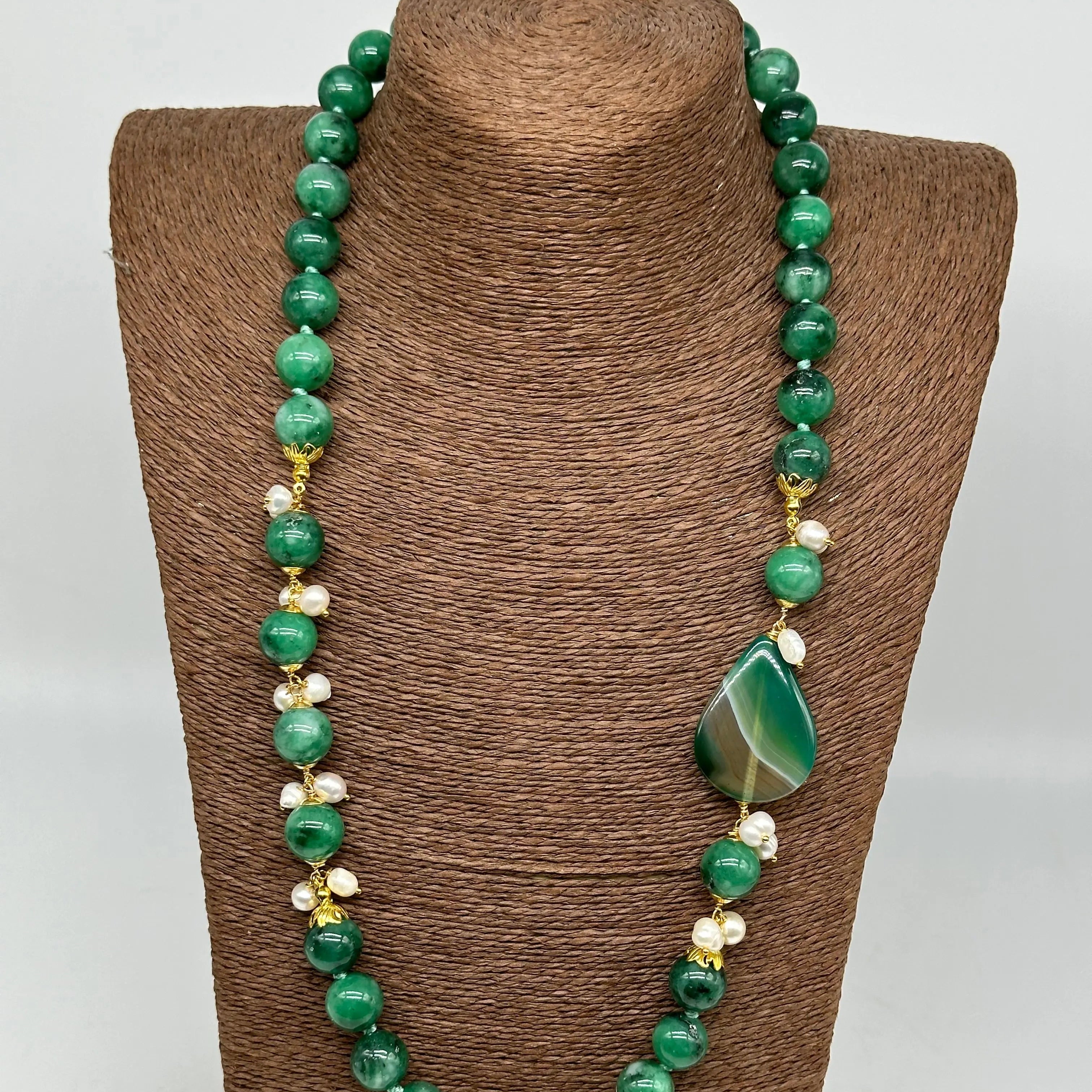 Collana Artigianale Pietre Verde e Perle bianche V.5 DD CERAMICHE SICILIANE