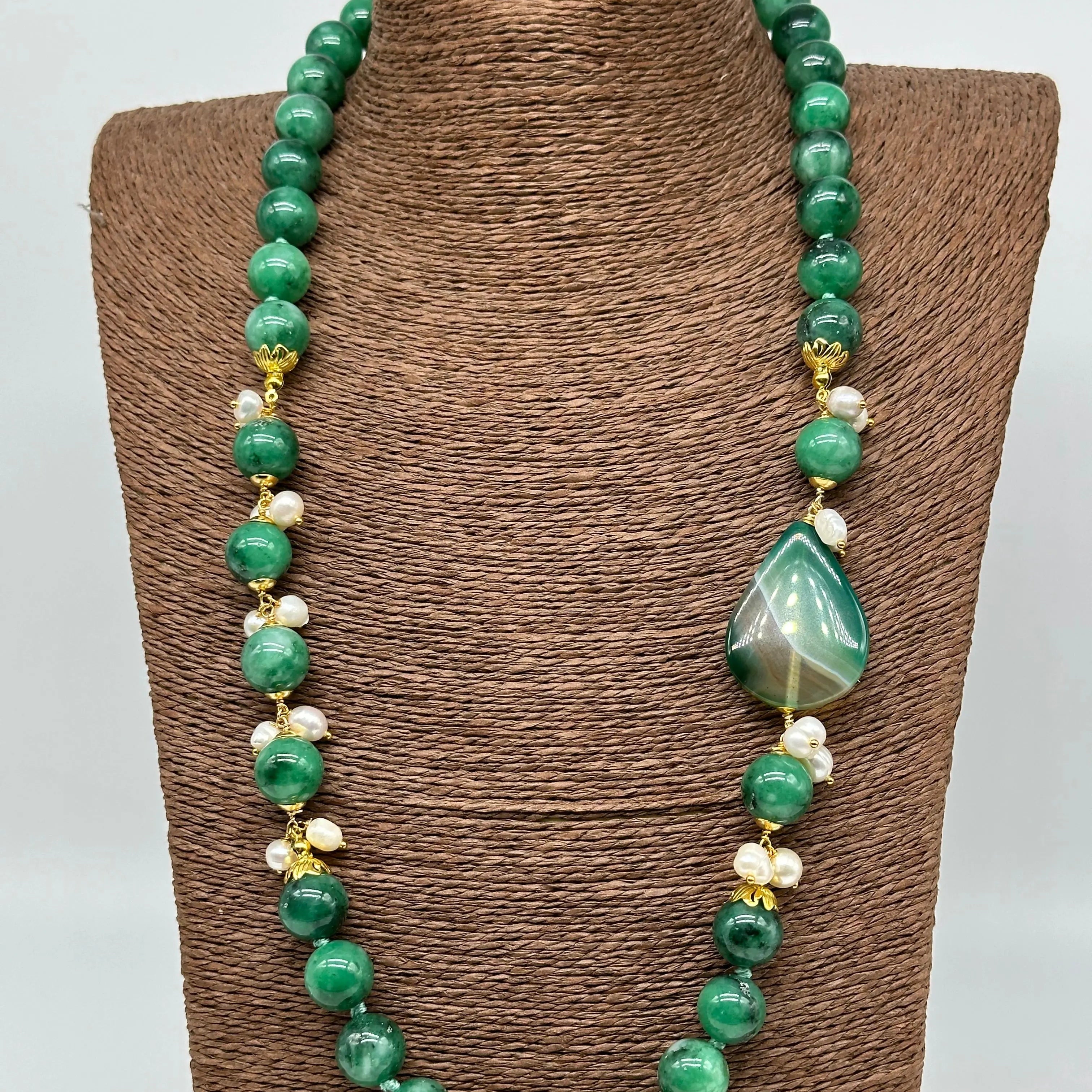 Collana Artigianale Pietre Verde e Perle bianche V.5 DD CERAMICHE SICILIANE