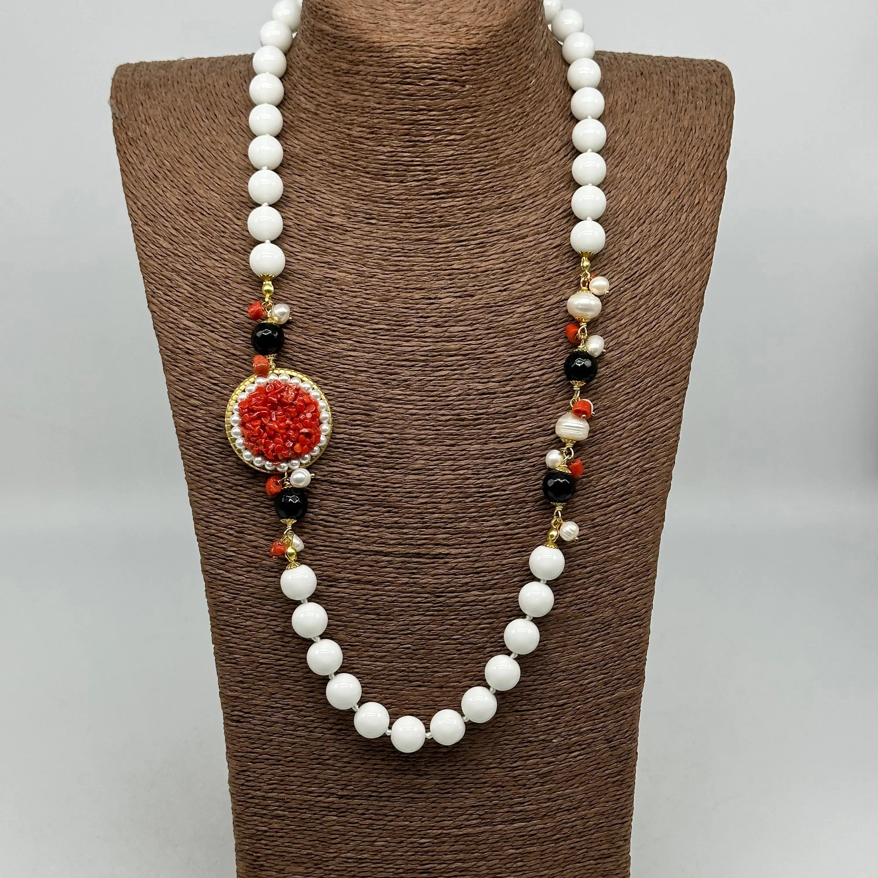 Collana Ceramica di Caltagirone Medaglione Corallo e Perle V.2 DD CERAMICHE SICILIANE