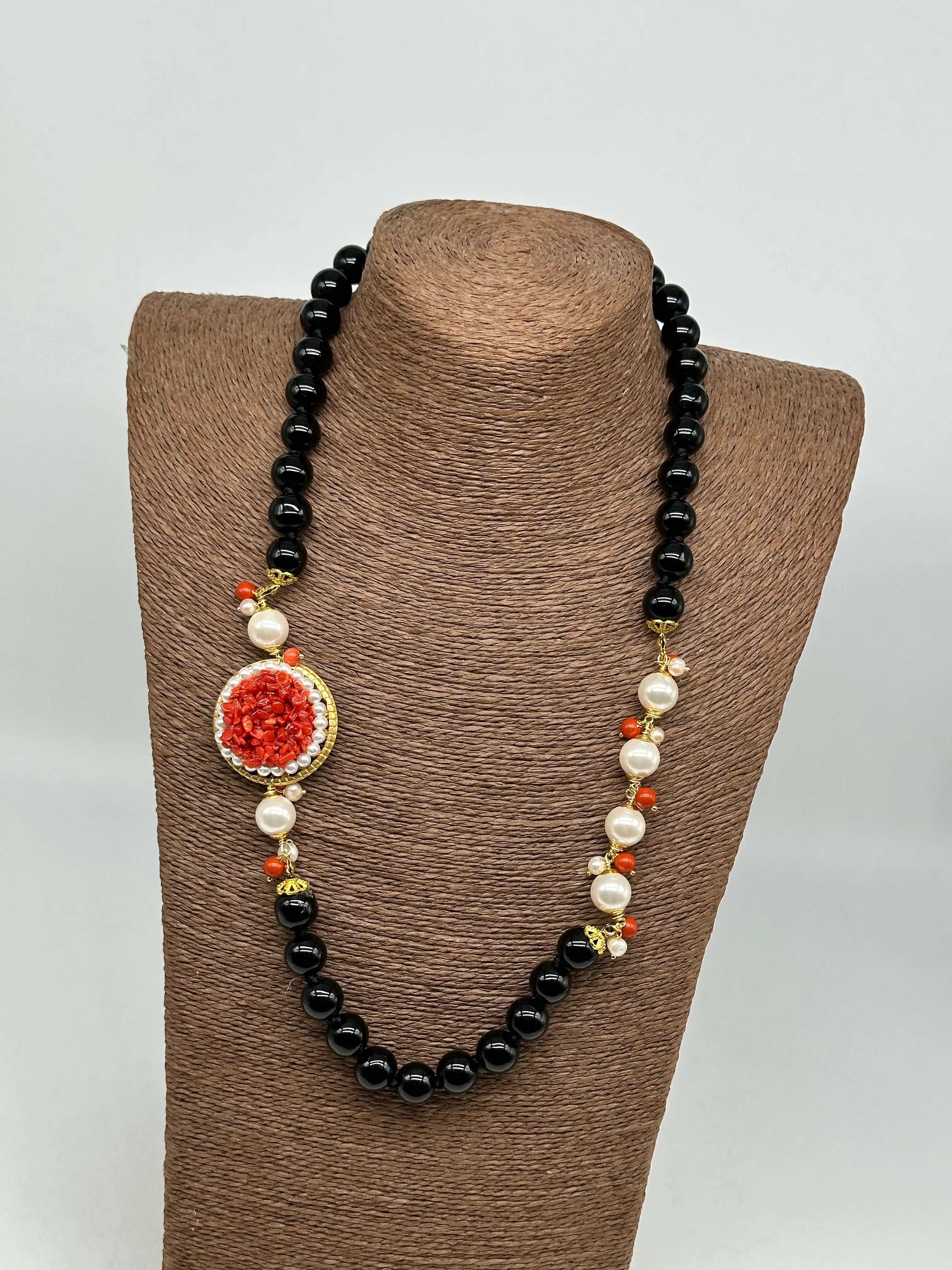 Collana Ceramica di Caltagirone Medaglione Corallo e Perle V.4 DD CERAMICHE SICILIANE