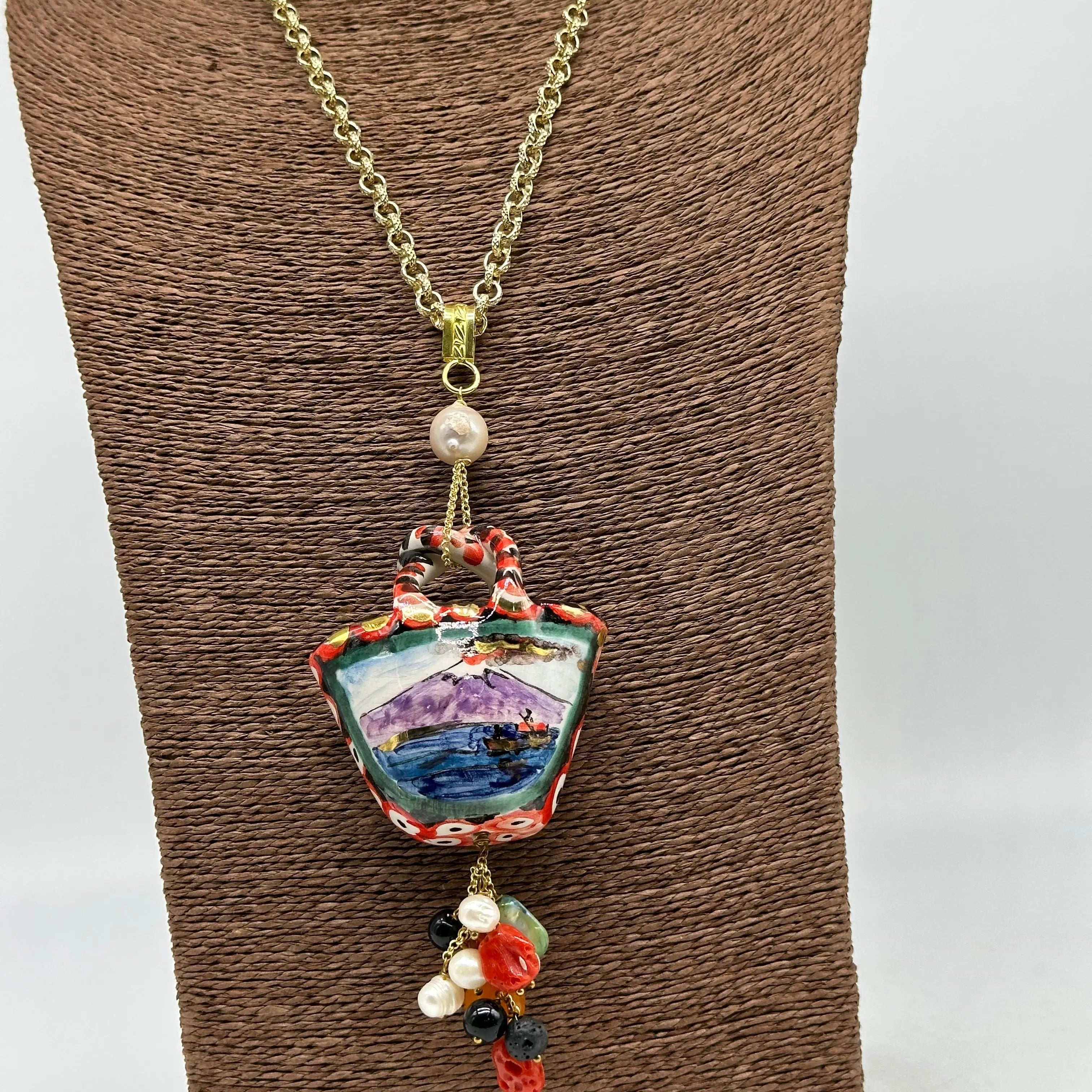 Collana Coffa Siciliana decorata Vulcano Etna Ceramica di Caltagirone DD CERAMICHE SICILIANE