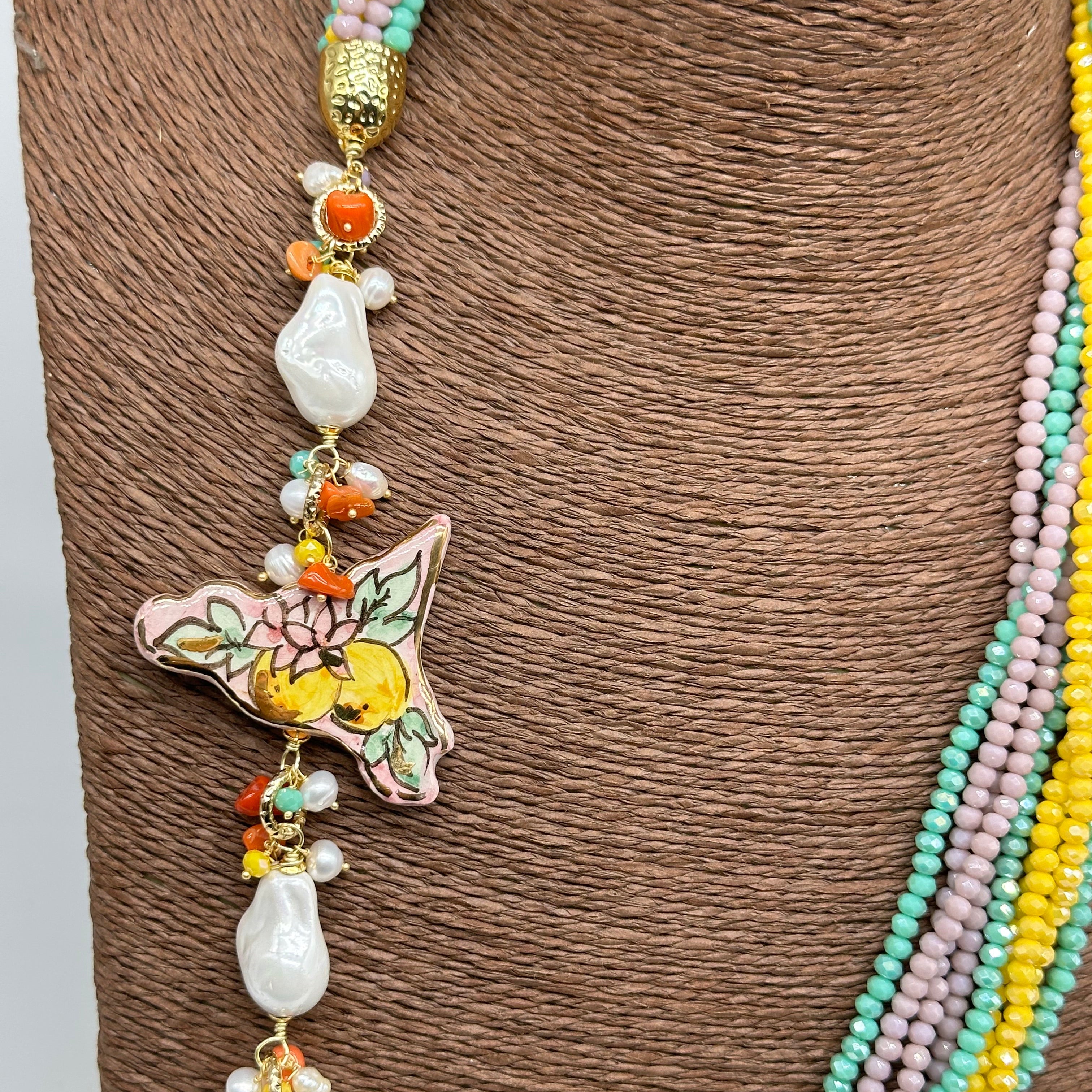 Collana multifilo di Pietre colorate ciondolo Sicilia perle e pietre - COLLANA