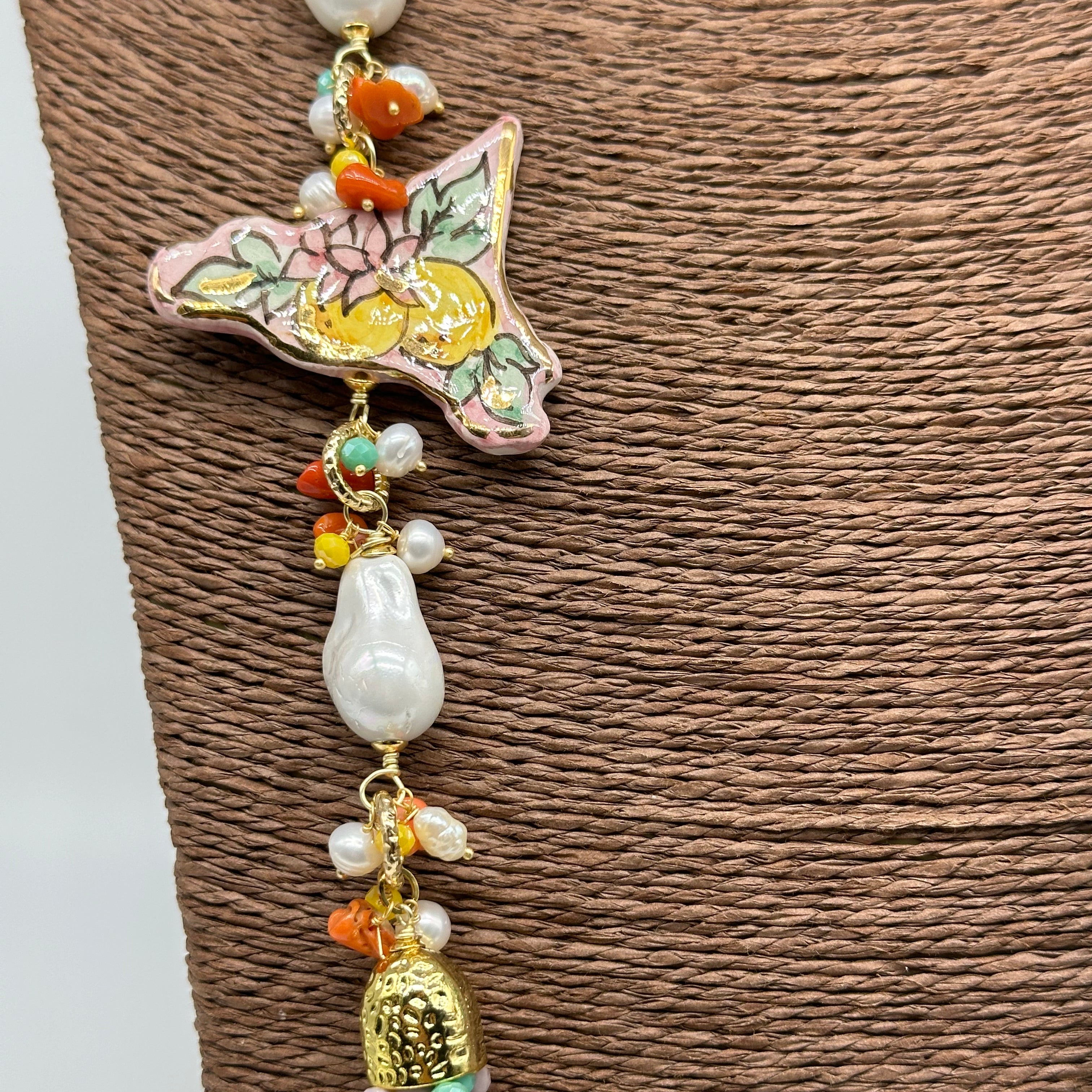 Collana multifilo di Pietre colorate ciondolo Sicilia perle e pietre - COLLANA