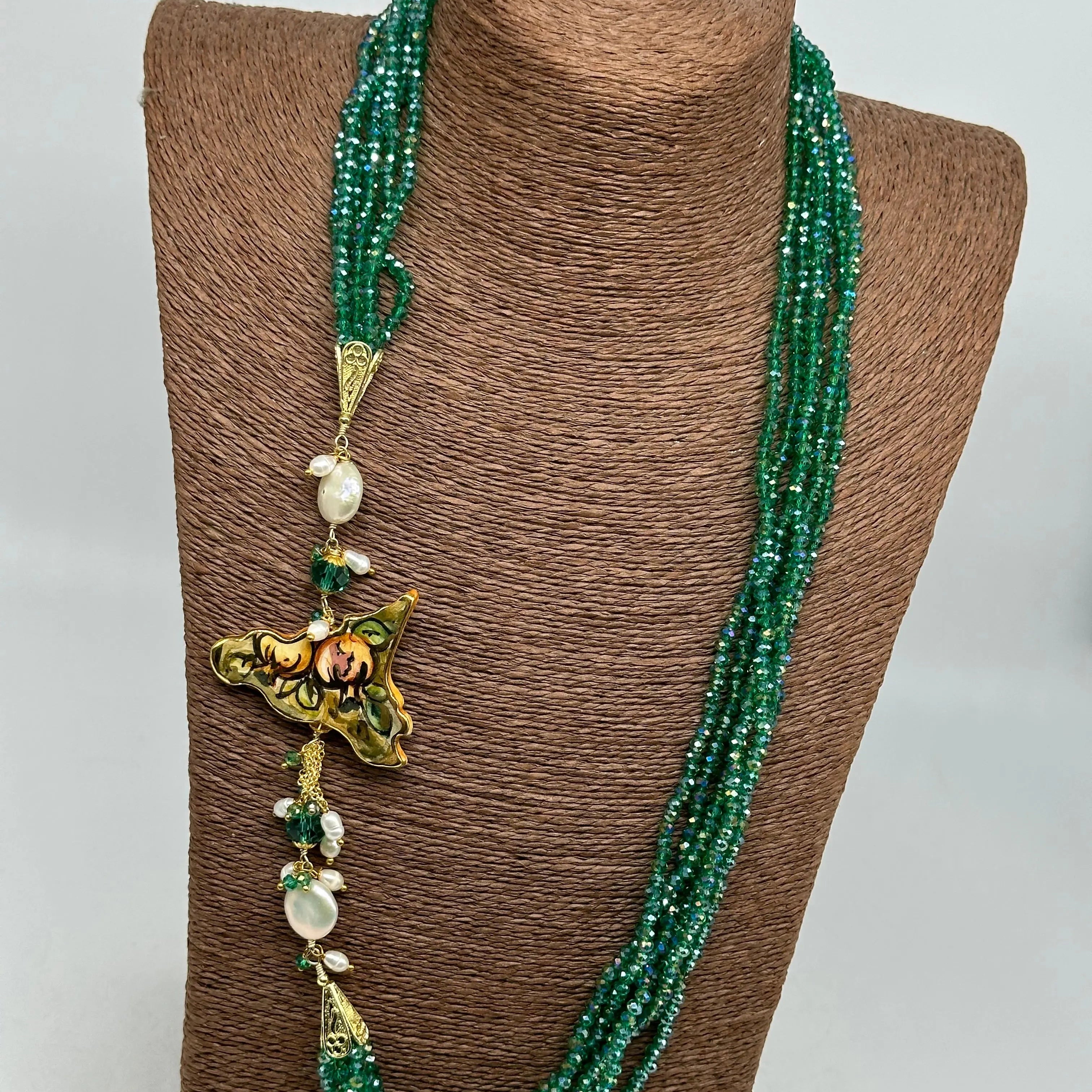 Collana multifilo di Pietre Verde, ciondolo Sicilia, perle e pietre DD CERAMICHE SICILIANE