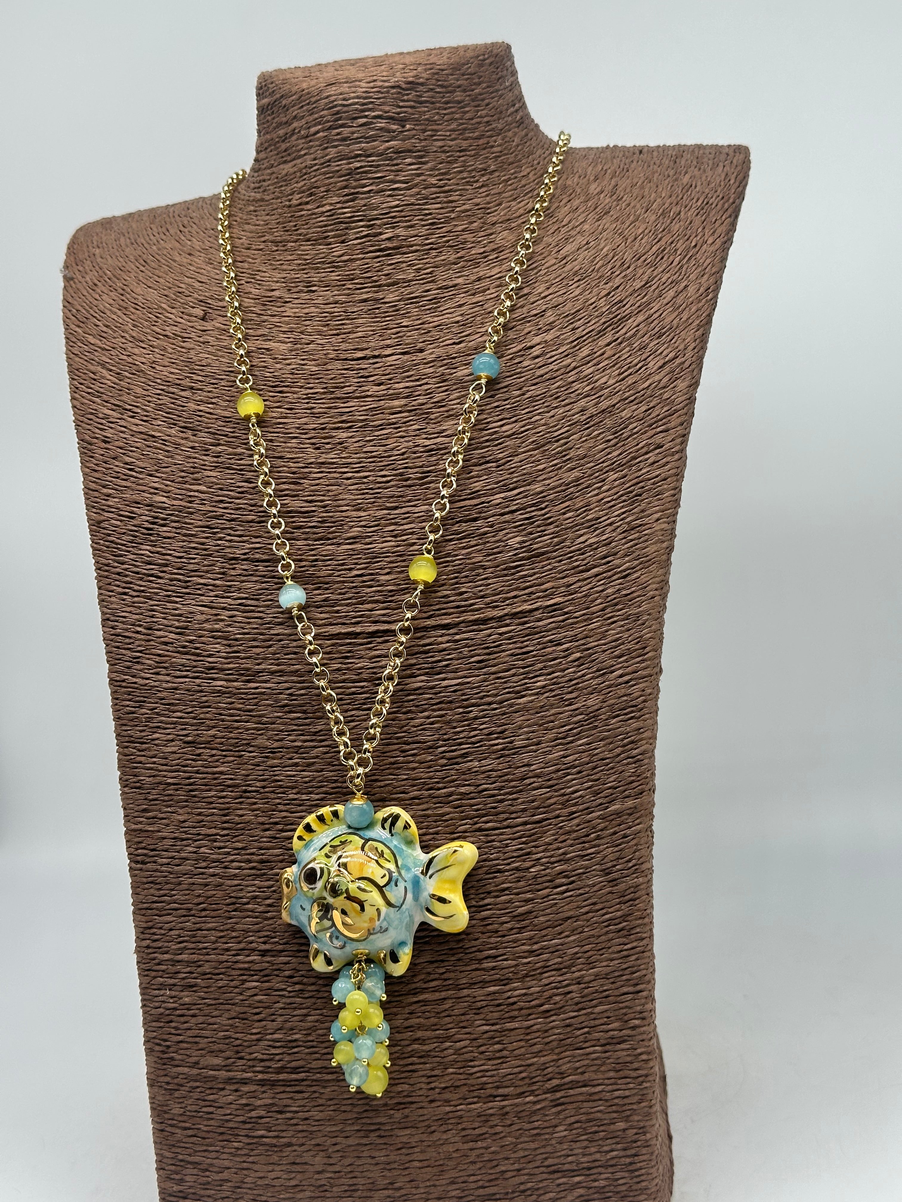 Collana Pesce in Ceramica di Caltagirone pietre catena dorata V.4 - COLLANA