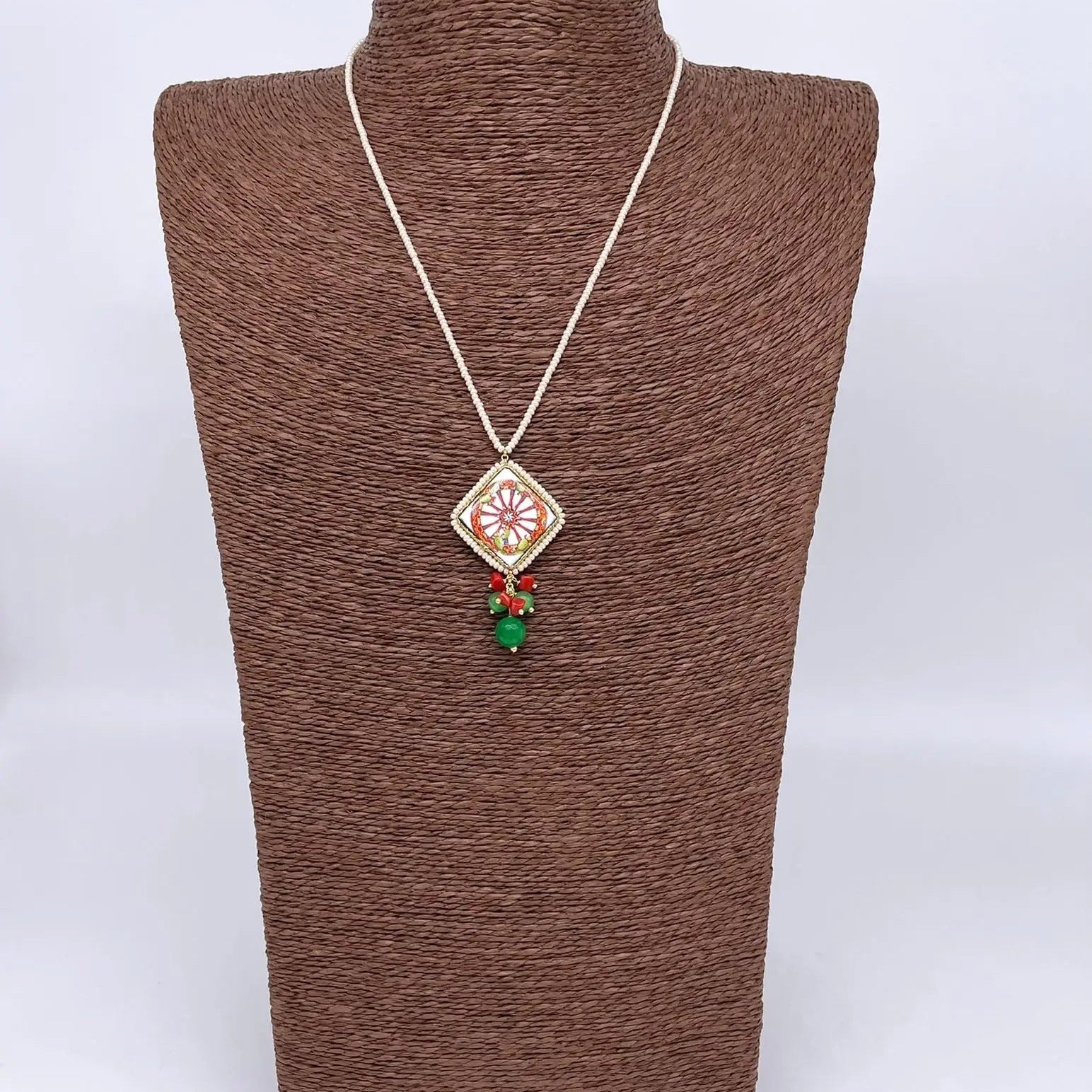 Collana Piastrella Ceramica Caltagirone, Ruota Carretto, pietre, corallo, catena perle - DD CERAMICHE SICILIANE