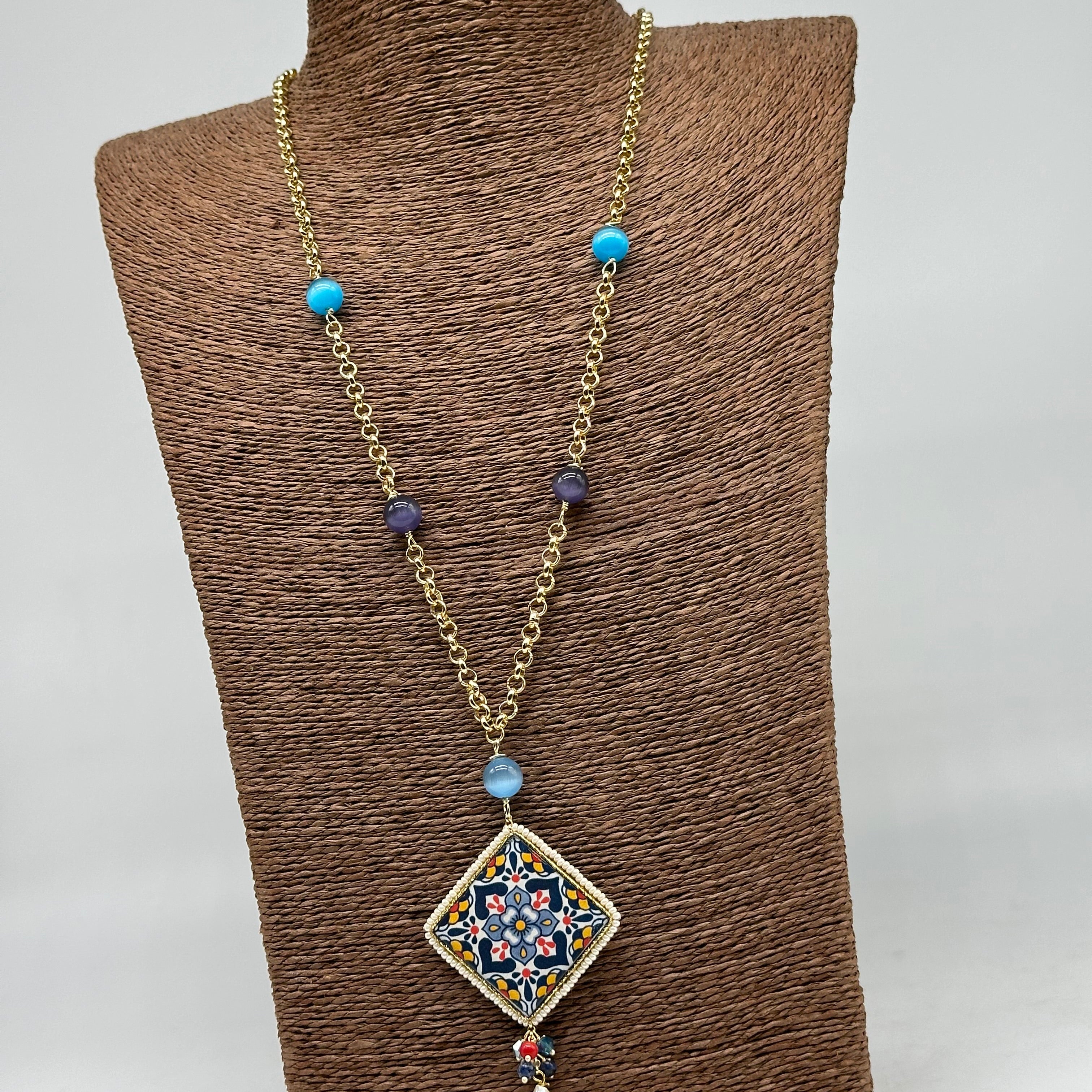 Collana Piastrella Ceramica di Caltagirone catena dorata con pietre V.7 - COLLANA