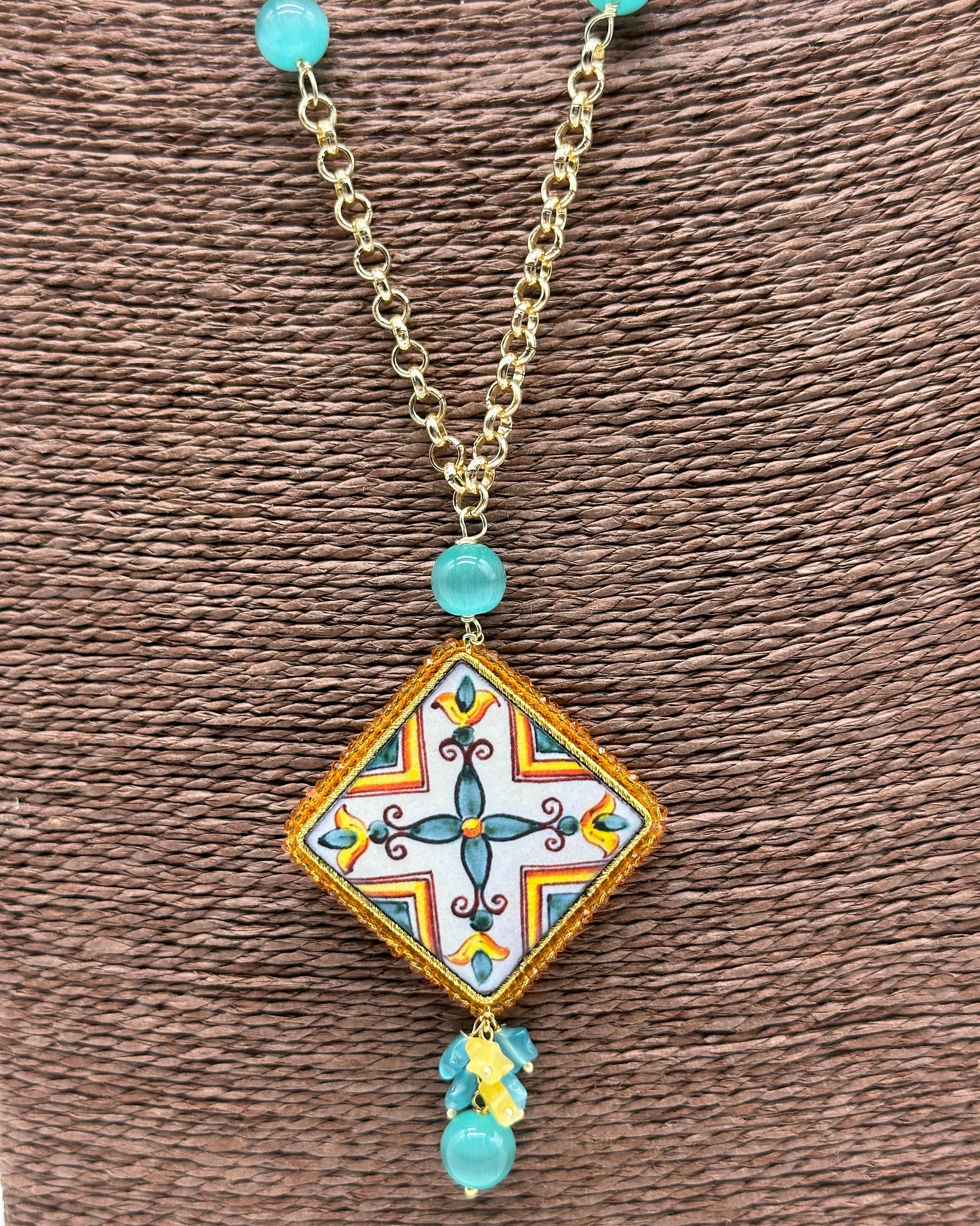 Collana Piastrella Ceramica di Caltagirone catena dorata con pietre V.5 - COLLANA
