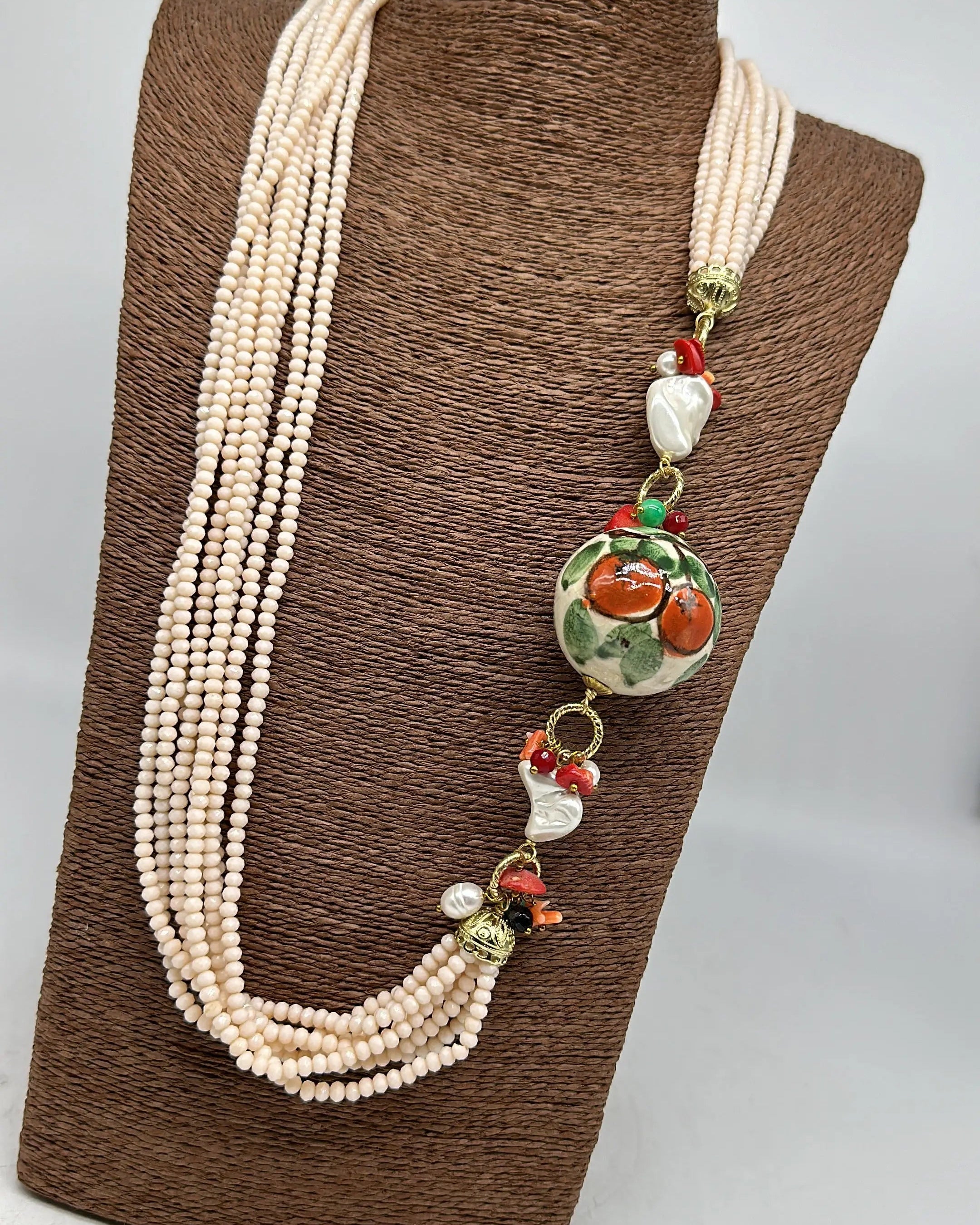 Collana Pietre Rosa Sfera Decorata Ceramica di Caltagirone e Perle DD CERAMICHE SICILIANE