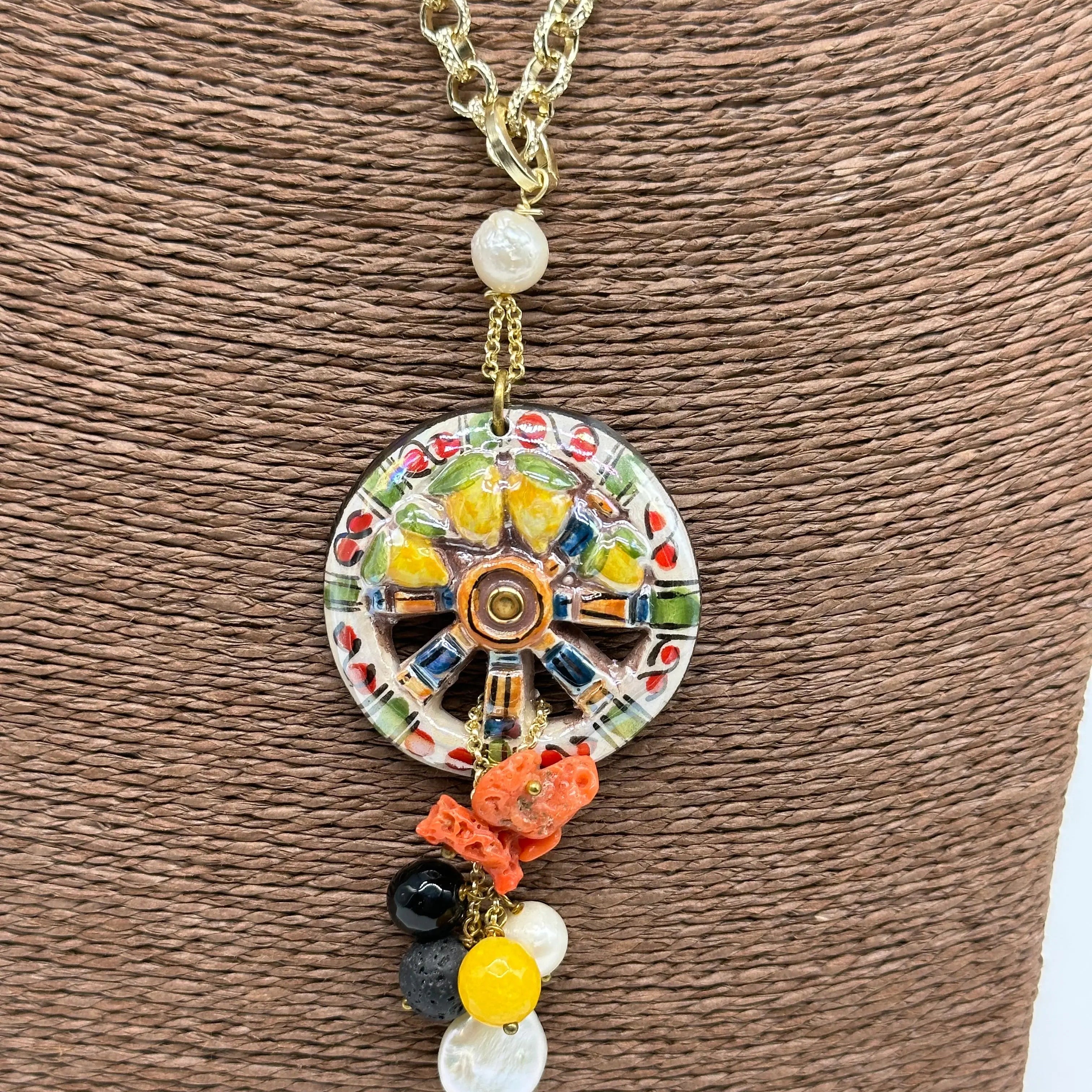 Collana Ruota Carretto e Limoni decorata Ceramica di Caltagirone DD CERAMICHE SICILIANE
