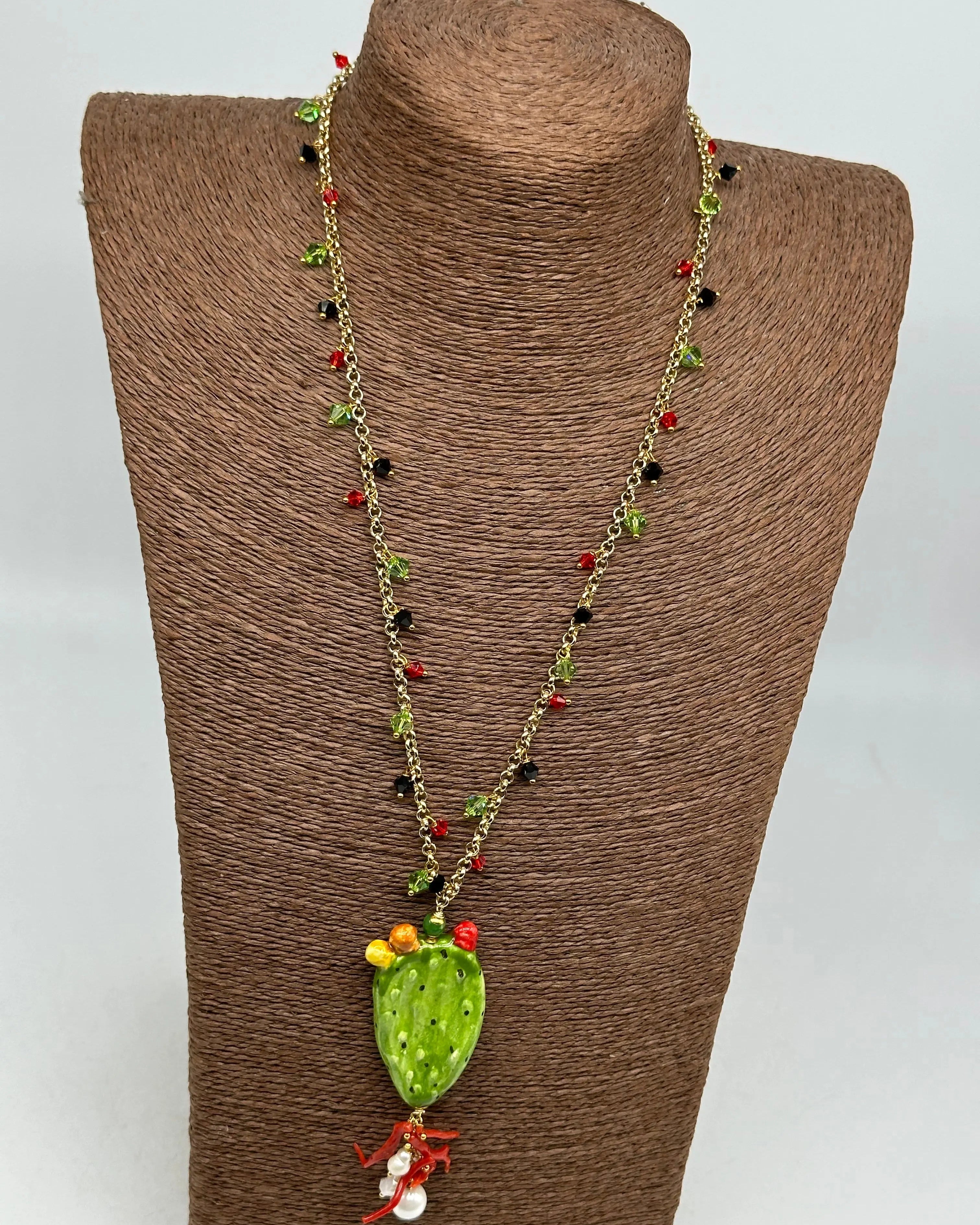 Collana Siciliana Fico d'India in Ceramica di Caltagirone, pietre, corallo, catena dorata V.2 DD CERAMICHE SICILIANE