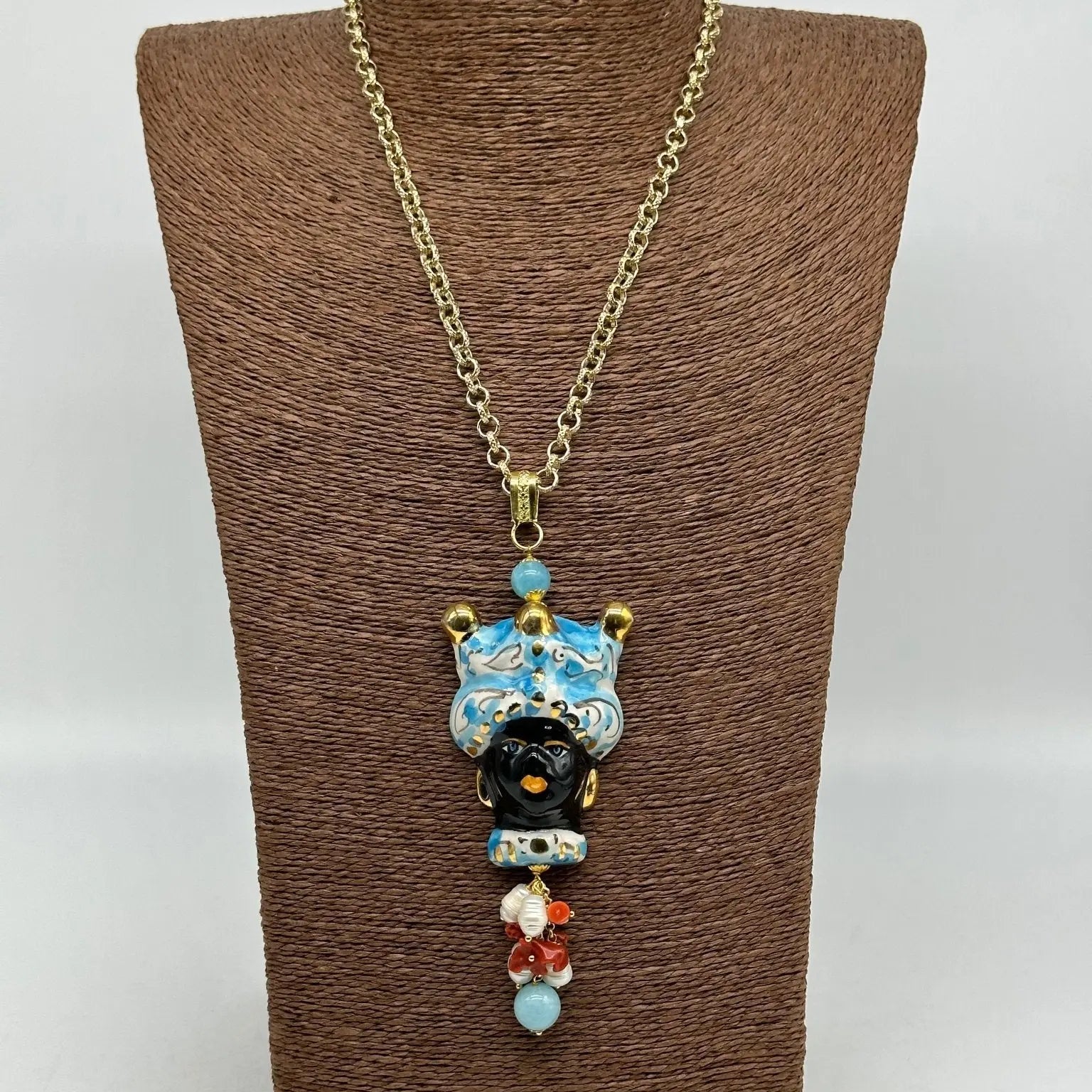 Collana Siciliana Testa di Moro Ceramica di Caltagirone Turbante Celeste Decorato Sfere Oro - COLLANA