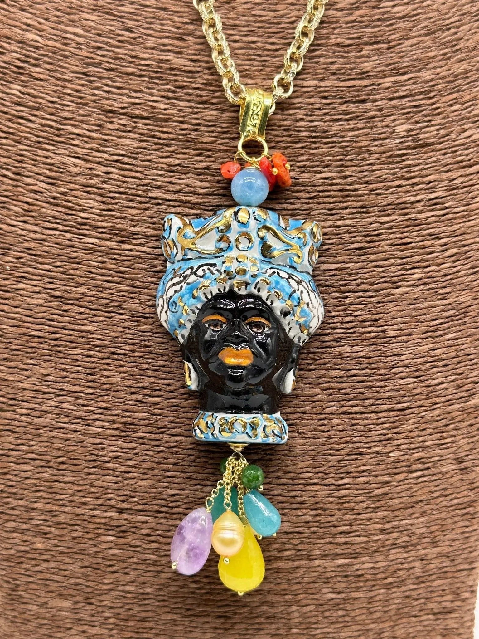 Collana Siciliana Testa di Moro Ceramica di Caltagirone Turbante Celeste Decorato dettagli Oro - COLLANA