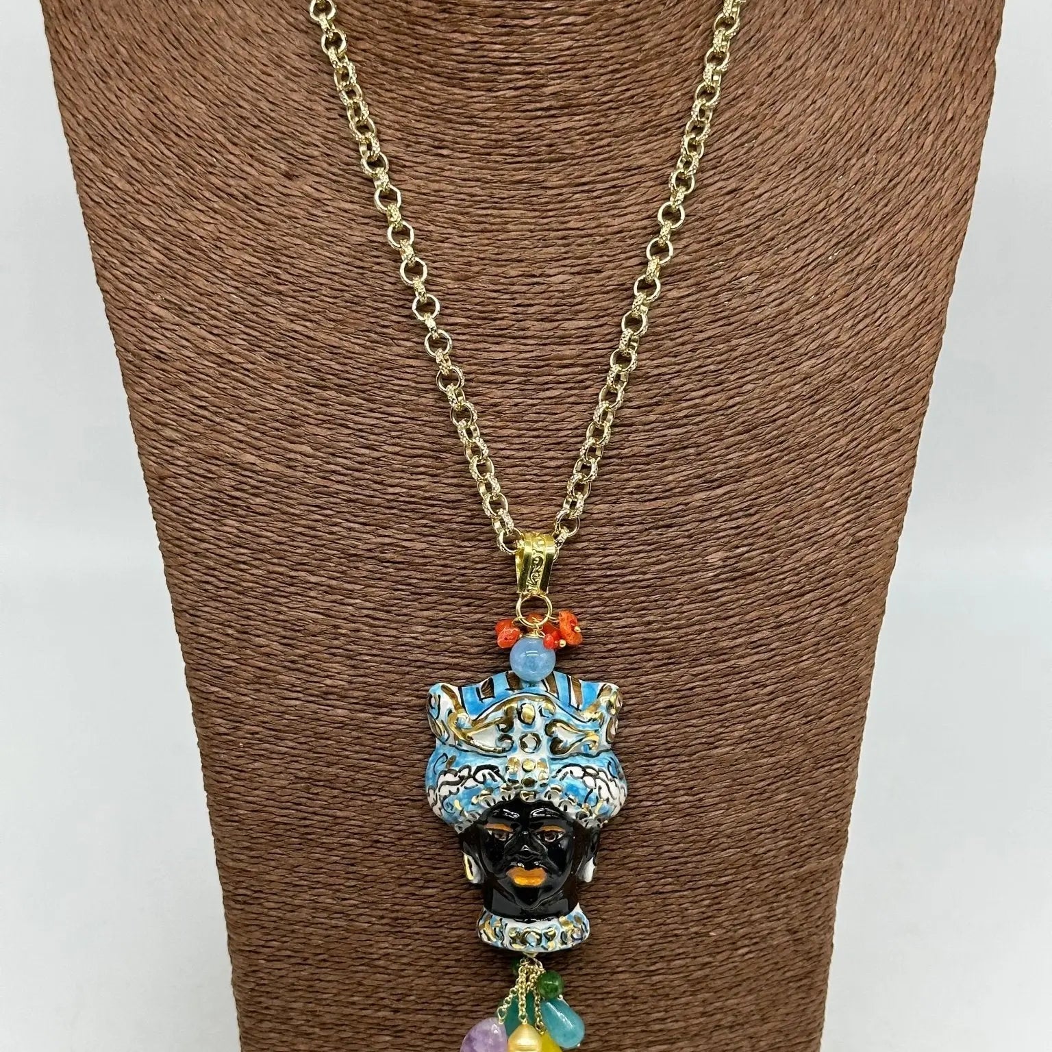 Collana Siciliana Testa di Moro Ceramica di Caltagirone Turbante Celeste Decorato dettagli Oro - COLLANA