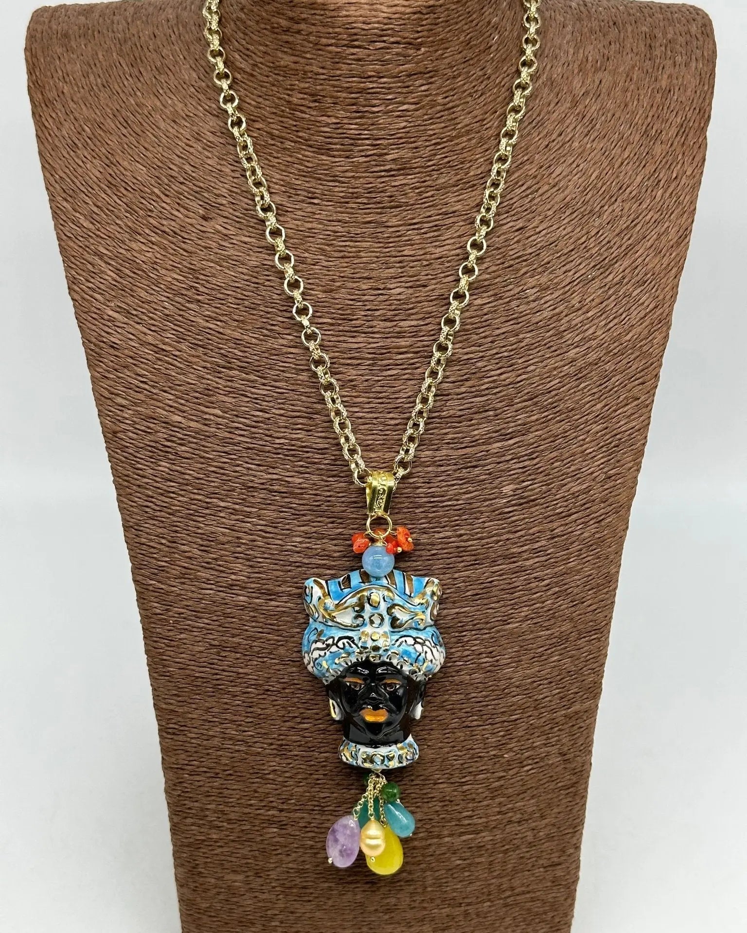 Collana Siciliana Testa di Moro Ceramica di Caltagirone Turbante Celeste Decorato dettagli Oro - COLLANA