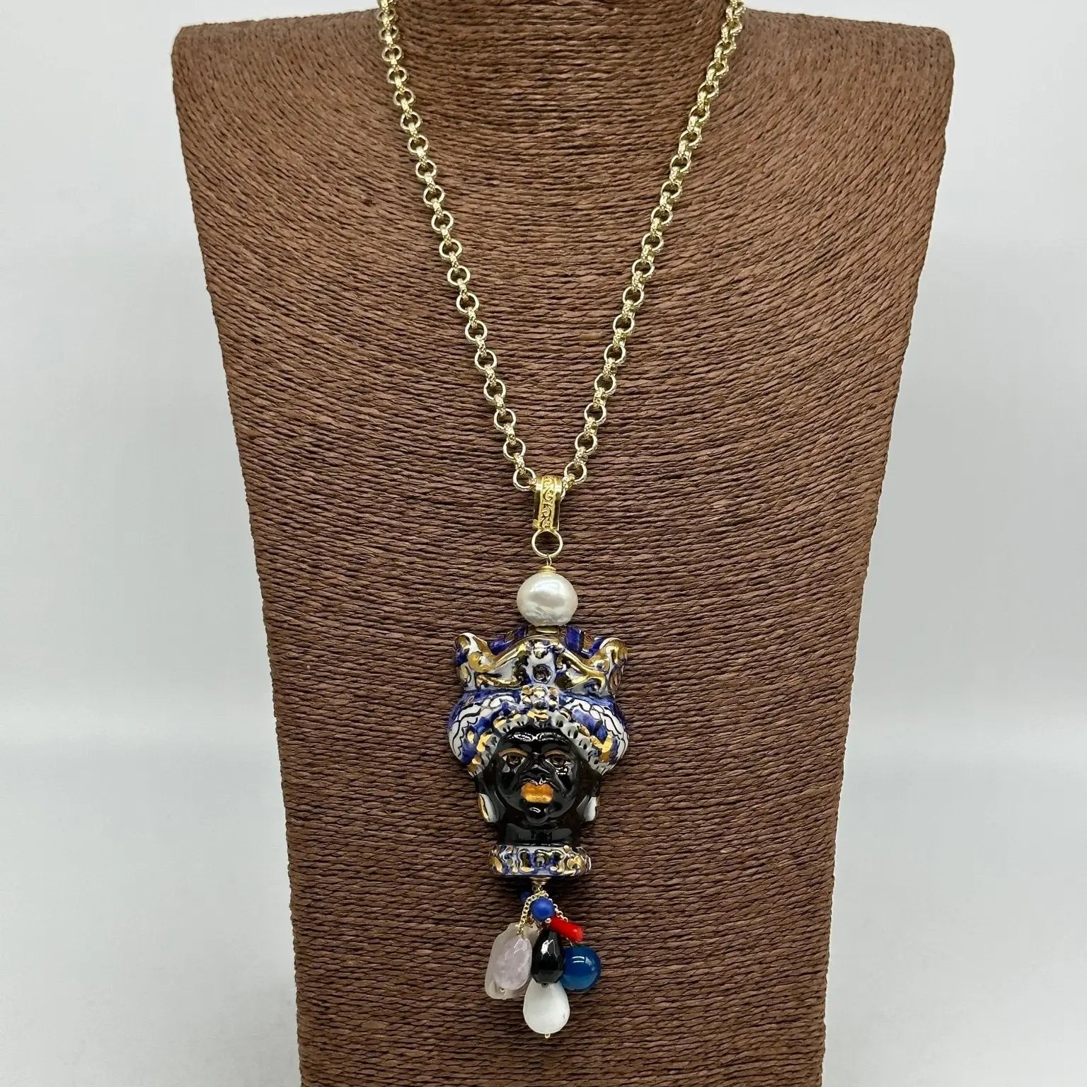 Collana Siciliana Testa di Moro Ceramica di Caltagirone Turbante Blu Decorato dettagli Oro - COLLANA