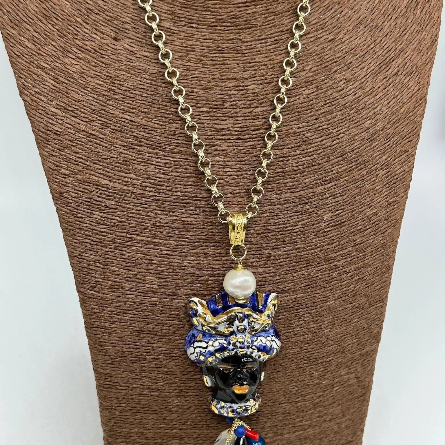 Collana Siciliana Testa di Moro Ceramica di Caltagirone Turbante Blu Decorato dettagli Oro - COLLANA