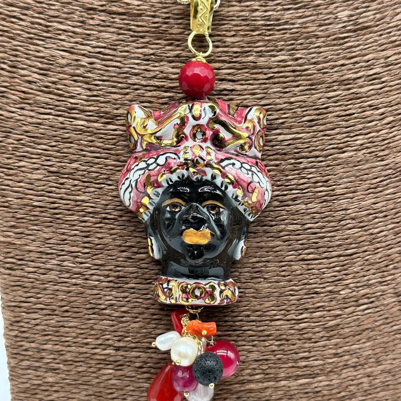 Collana Siciliana Testa di Moro Ceramica di Caltagirone Turbante Bordeaux Decorato dettagli Oro - COLLANA