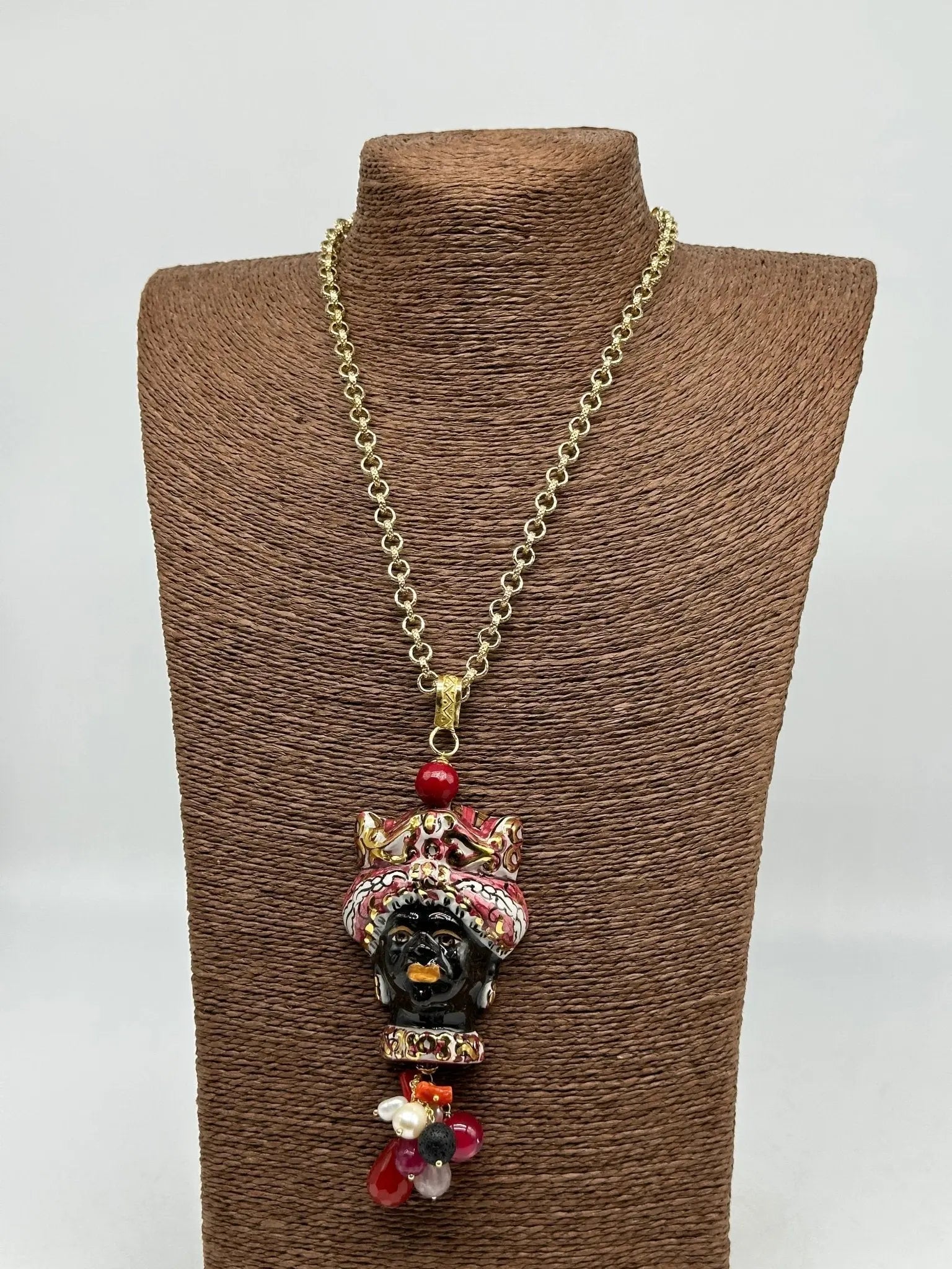 Collana Siciliana Testa di Moro Ceramica di Caltagirone Turbante Bordeaux Decorato dettagli Oro - COLLANA