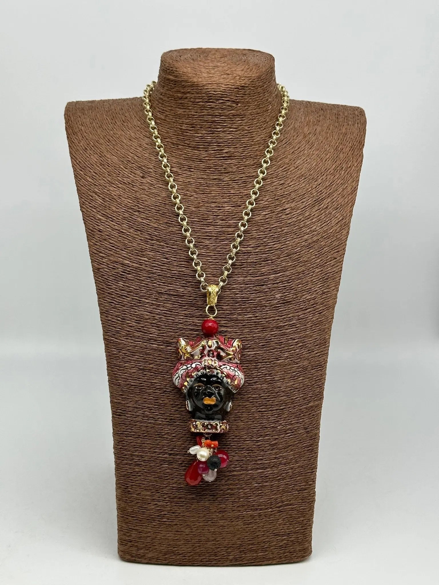 Collana Siciliana Testa di Moro Ceramica di Caltagirone Turbante Bordeaux Decorato dettagli Oro - COLLANA