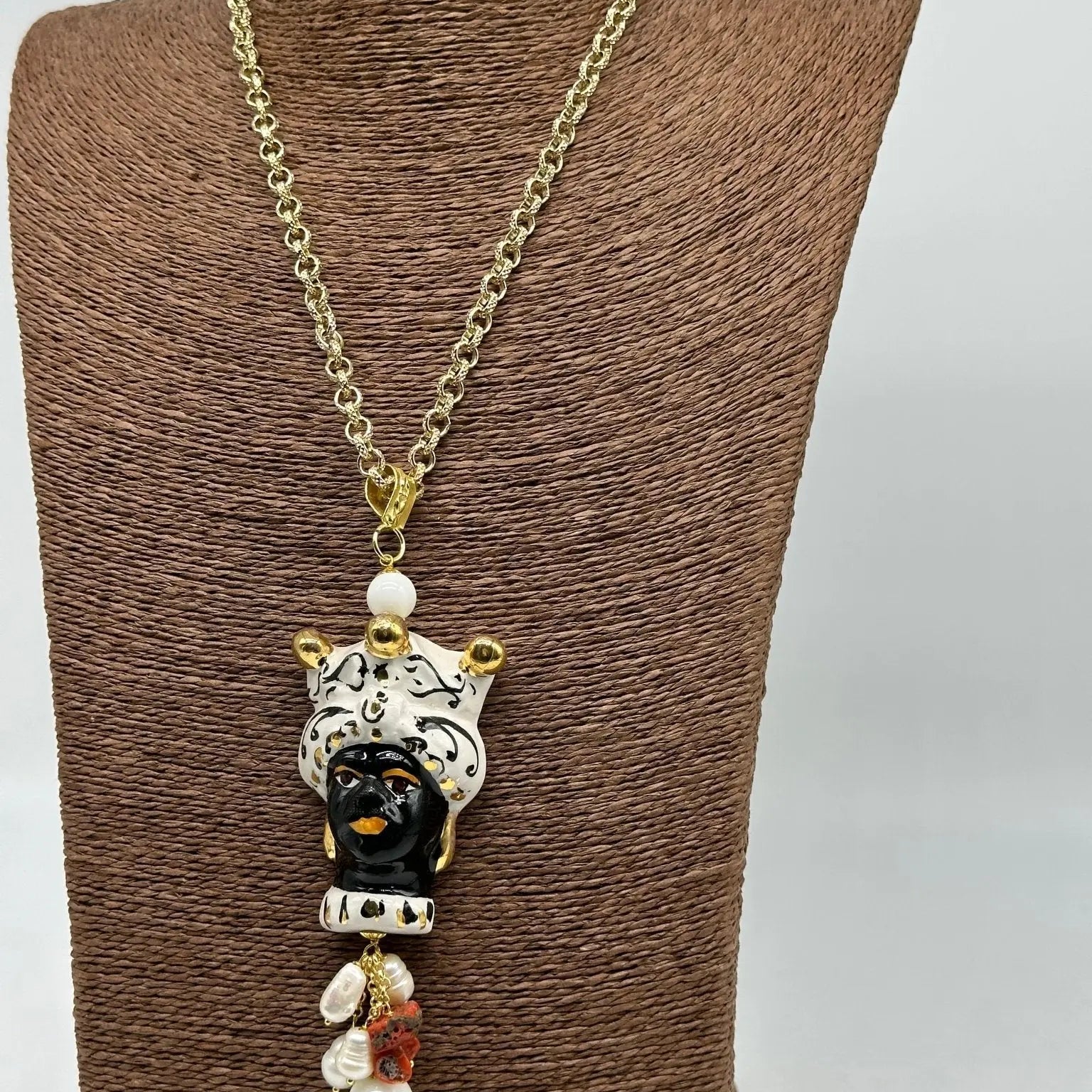 Collana Siciliana Testa di Moro Ceramica di Caltagirone Turbante Bianco Decorato Sfere Oro - COLLANA