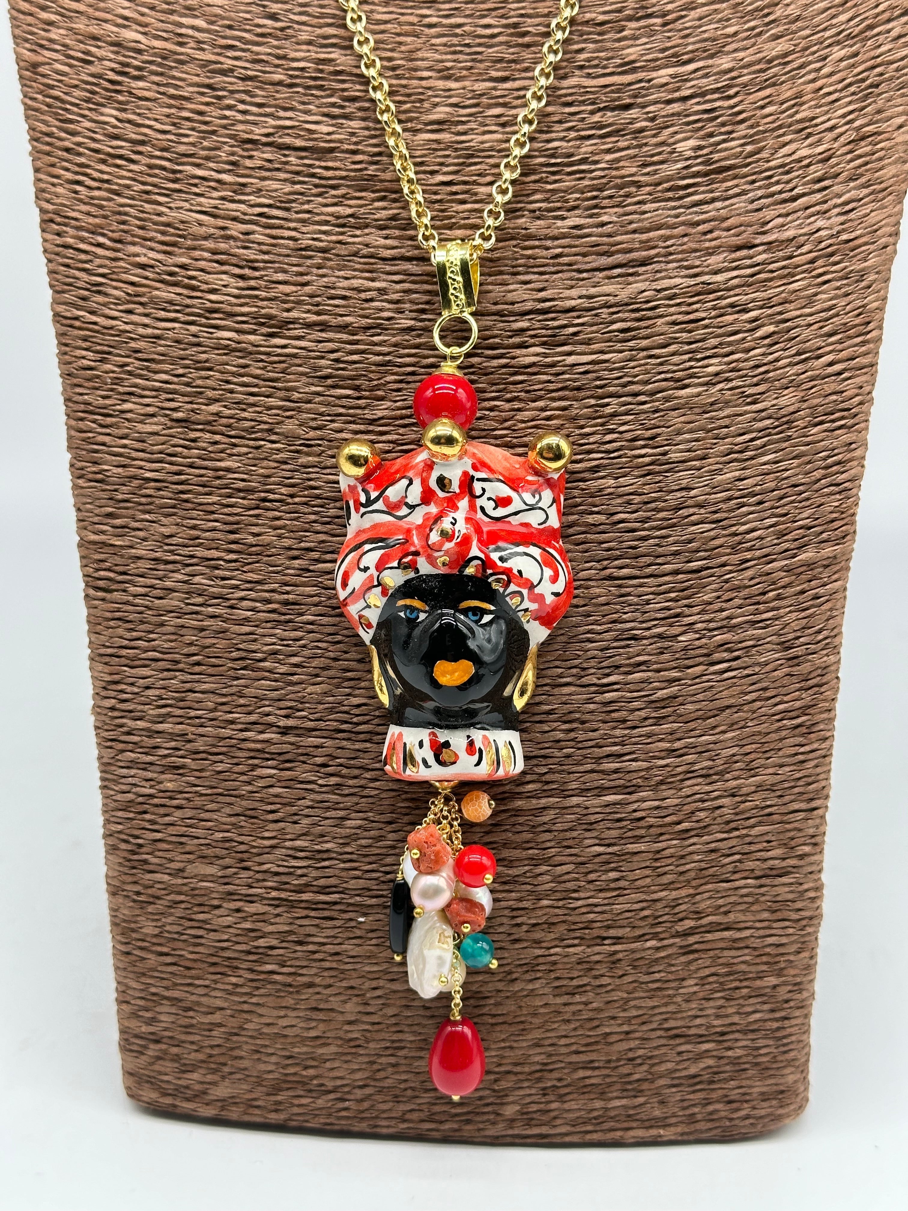 Collana Siciliana Testa di Moro Ceramica di Caltagirone Turbante Rosso Decorato dettagli Oro - COLLANA