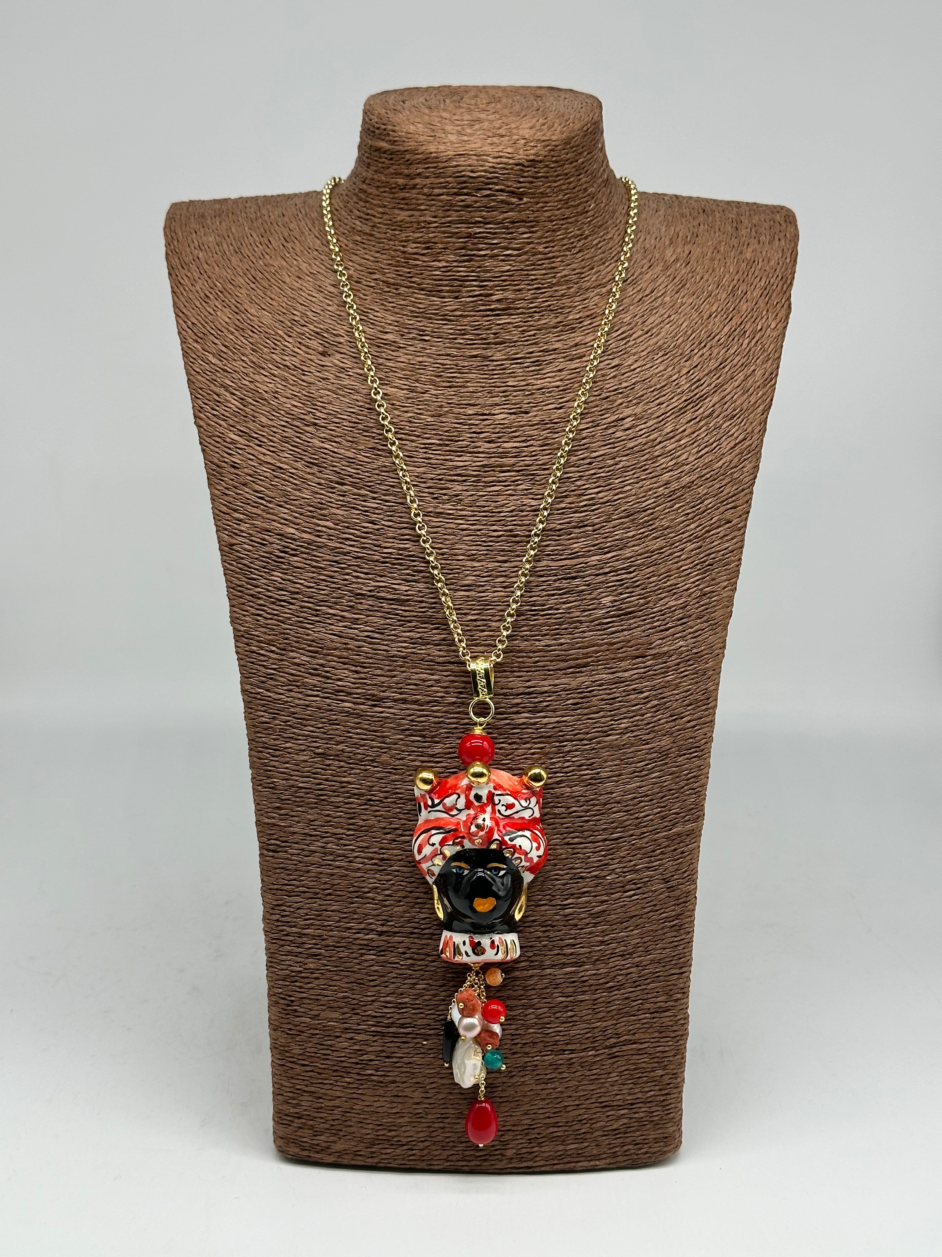 Collana Siciliana Testa di Moro Ceramica di Caltagirone Turbante Rosso Decorato dettagli Oro - COLLANA
