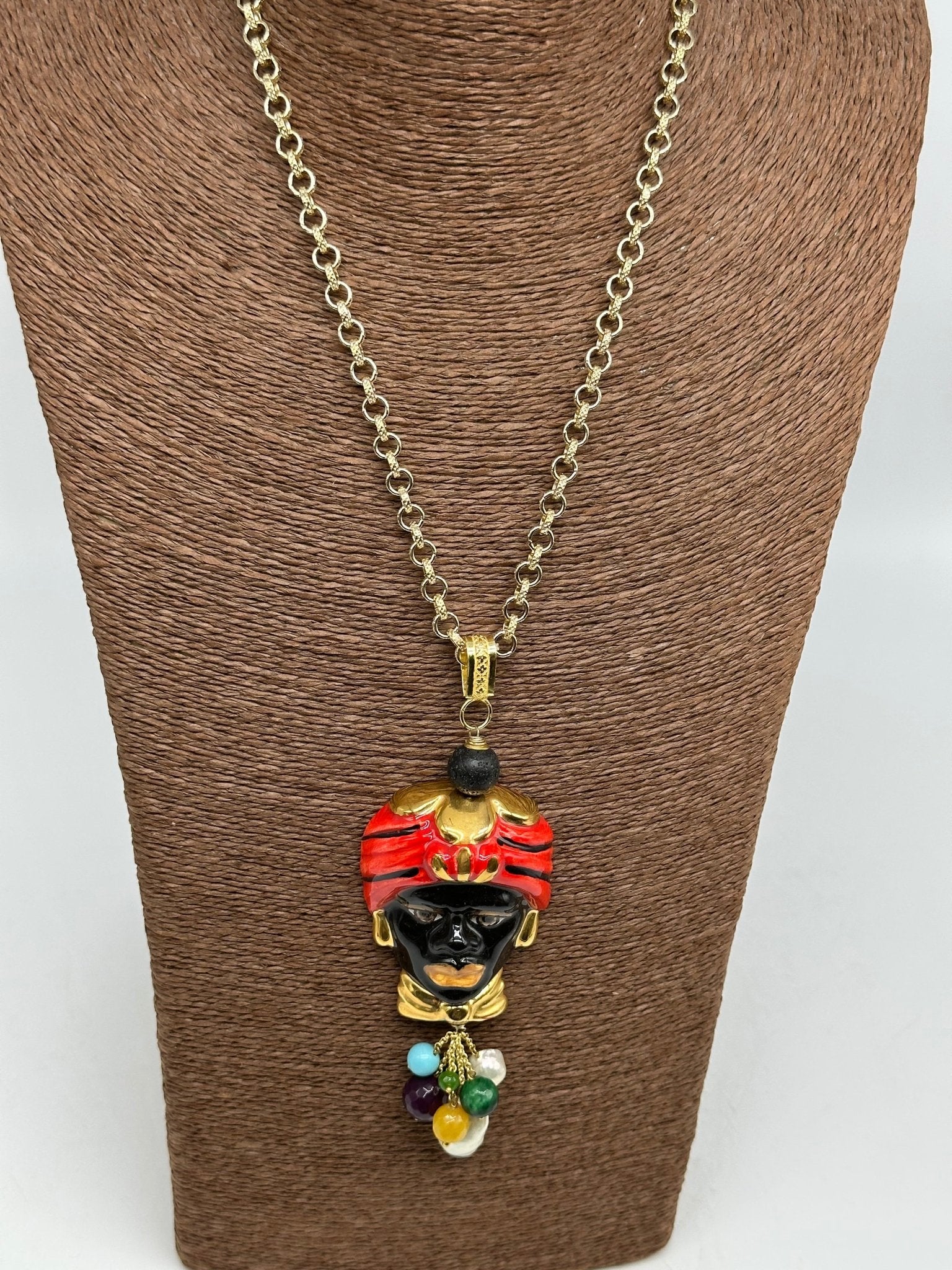 Collana Siciliana Testa di Moro Ceramica di Caltagirone Turbante Rosso Decorato - DD CERAMICHE SICILIANE