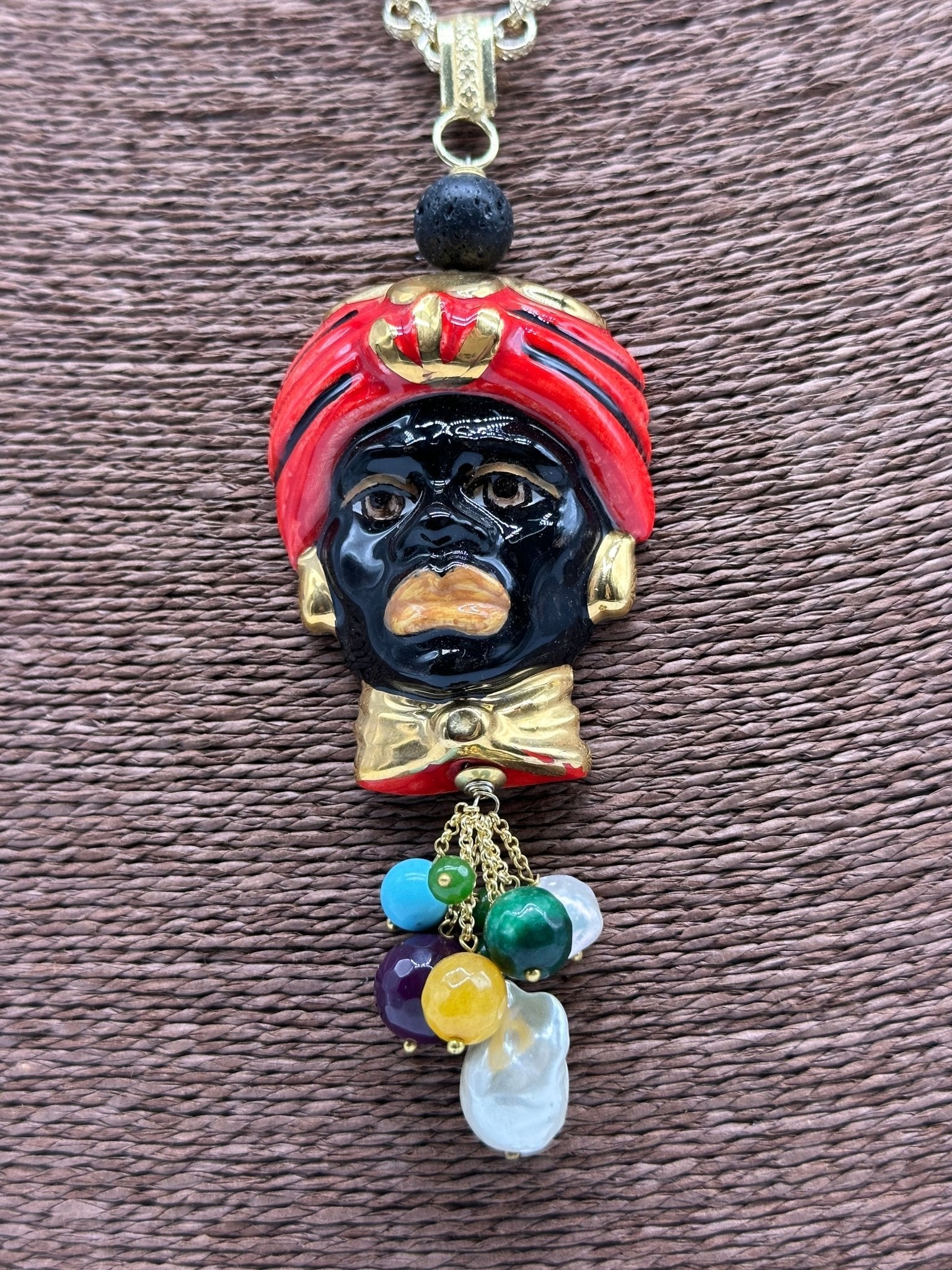 Collana Siciliana Testa di Moro Ceramica di Caltagirone Turbante Rosso Decorato - DD CERAMICHE SICILIANE