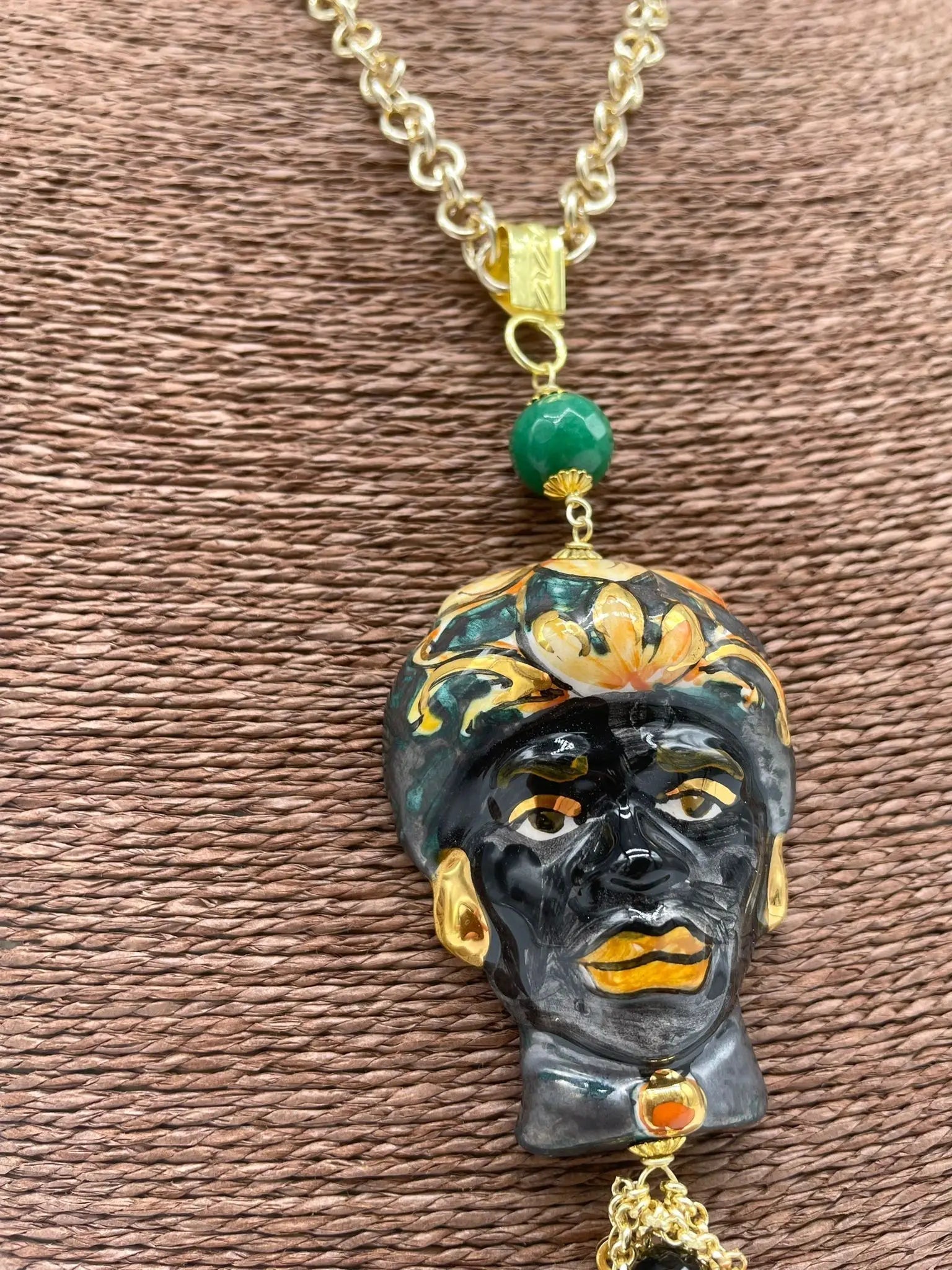 Collana Siciliana Testa di Moro Ceramica di Caltagirone Turbante Verde Decorato - DD CERAMICHE SICILIANE