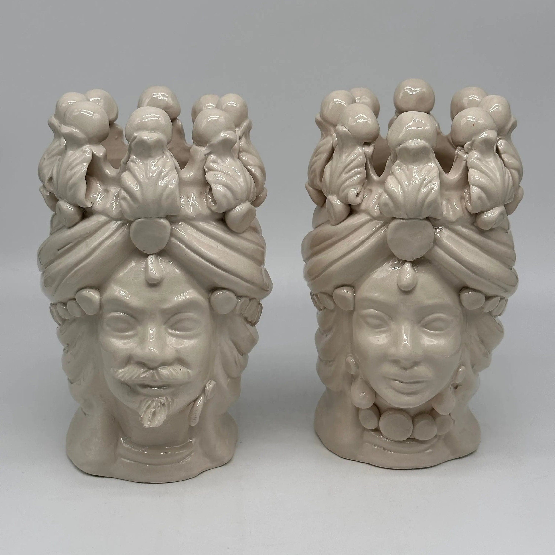 Coppia Teste di Moro Corona Sfere Verde Ceramica Caltagirone cm H.20 L.12 Artigianale DD CERAMICHE SICILIANE