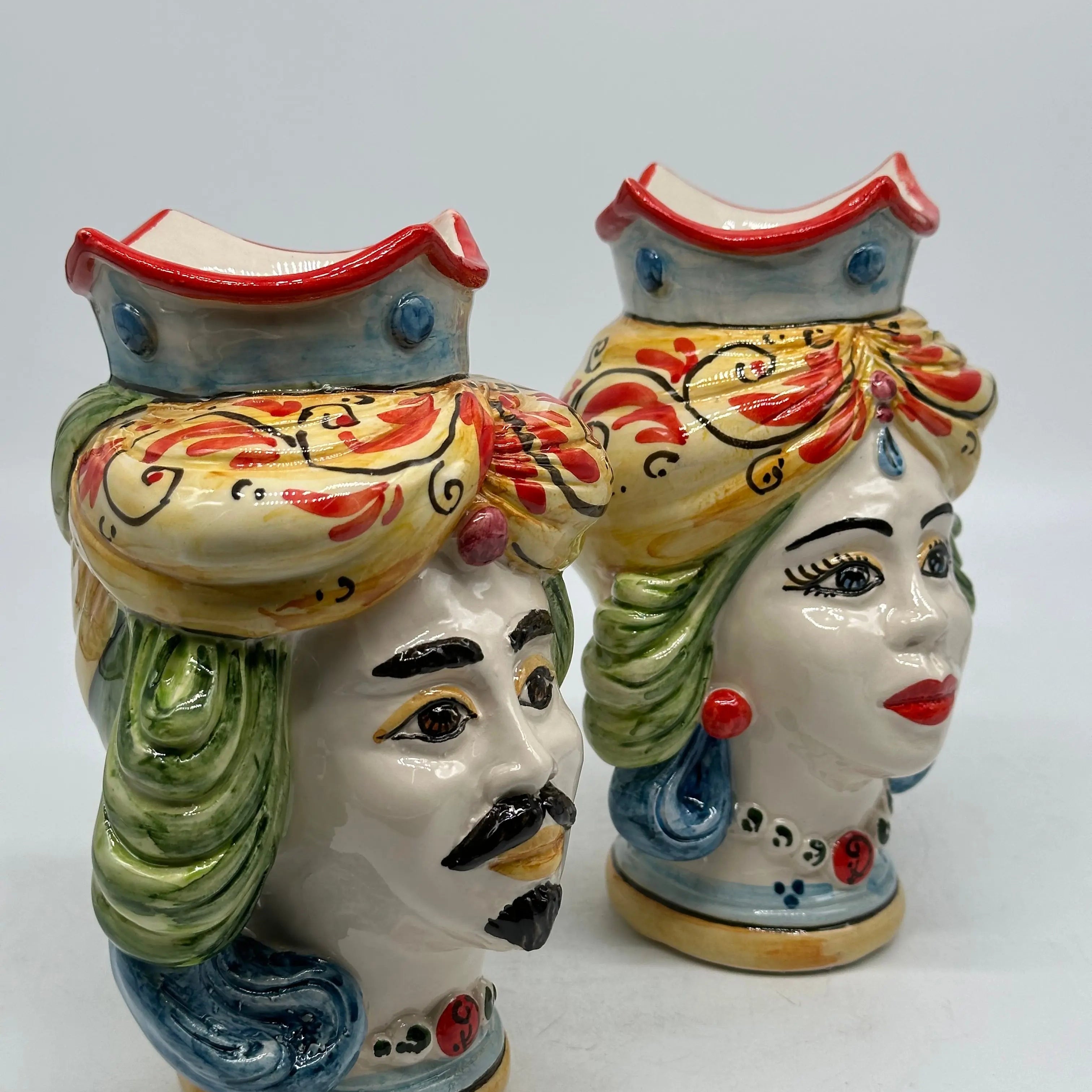 Coppia Teste di Moro DAFNE Ceramica Caltagirone cm H.20 L.12 Artigianale VARI COLORI DD CERAMICHE SICILIANE