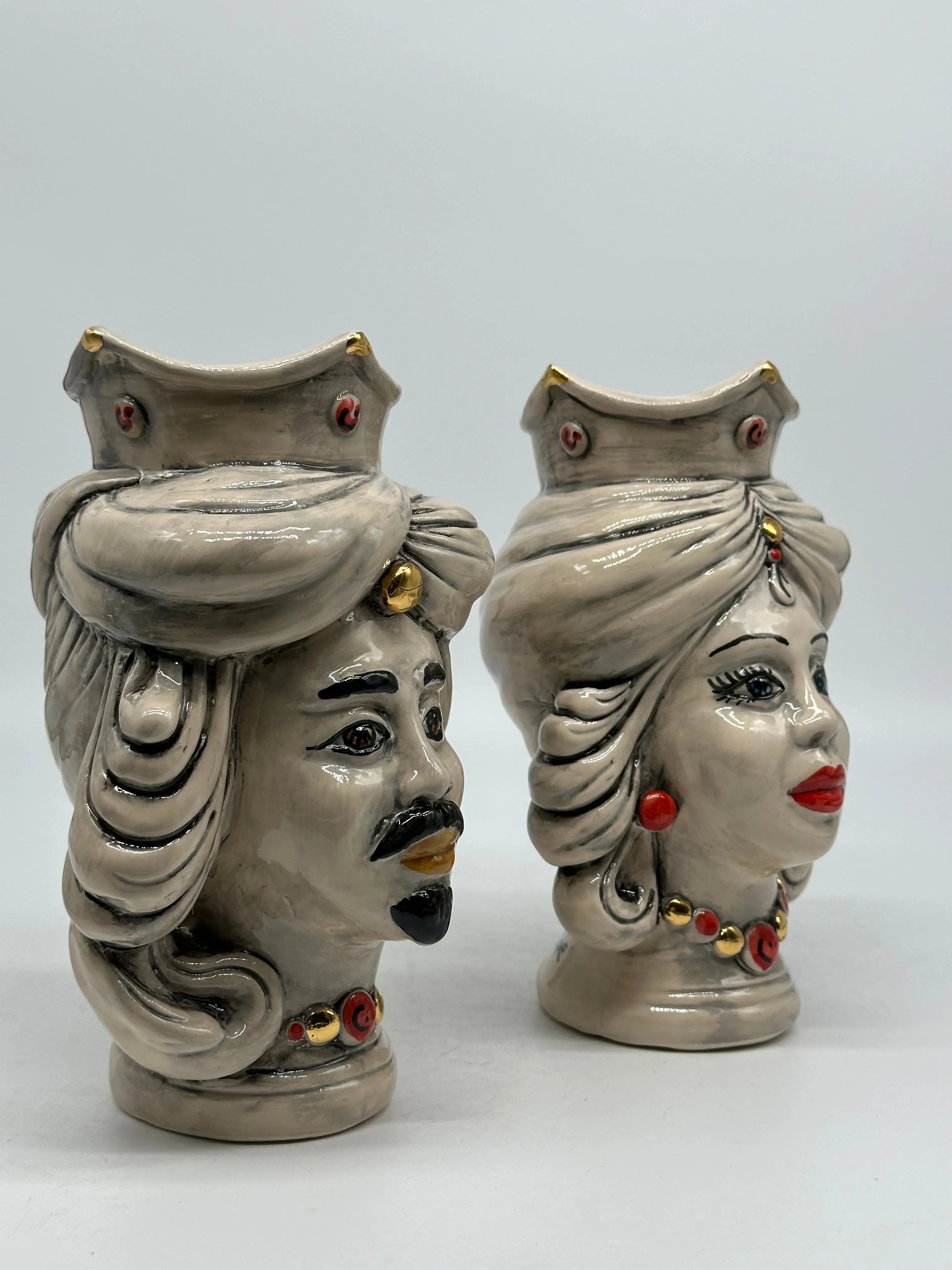 Coppia Teste di Moro DAFNE Ceramica Caltagirone cm H.20 L.12 Artigianale VARI COLORI DD CERAMICHE SICILIANE