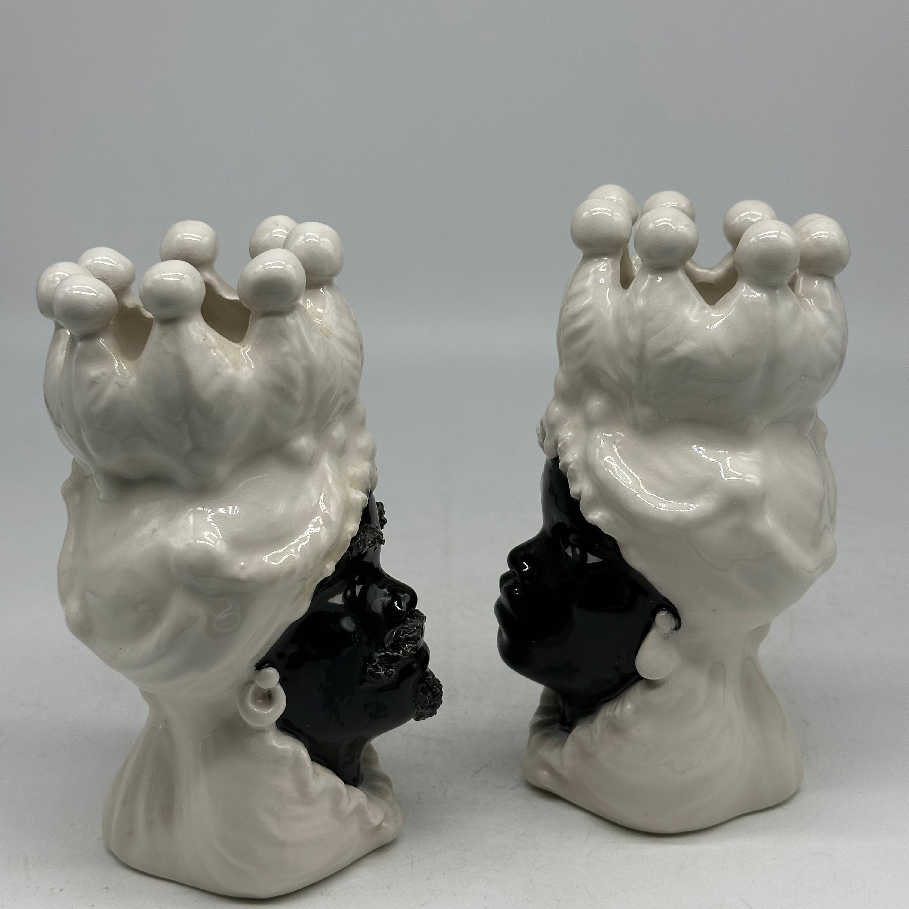 Coppia Teste di Moro Luis Ceramica Caltagirone cm H.17 L.9 Artigianale Bianco Nero - TESTE DI MORO