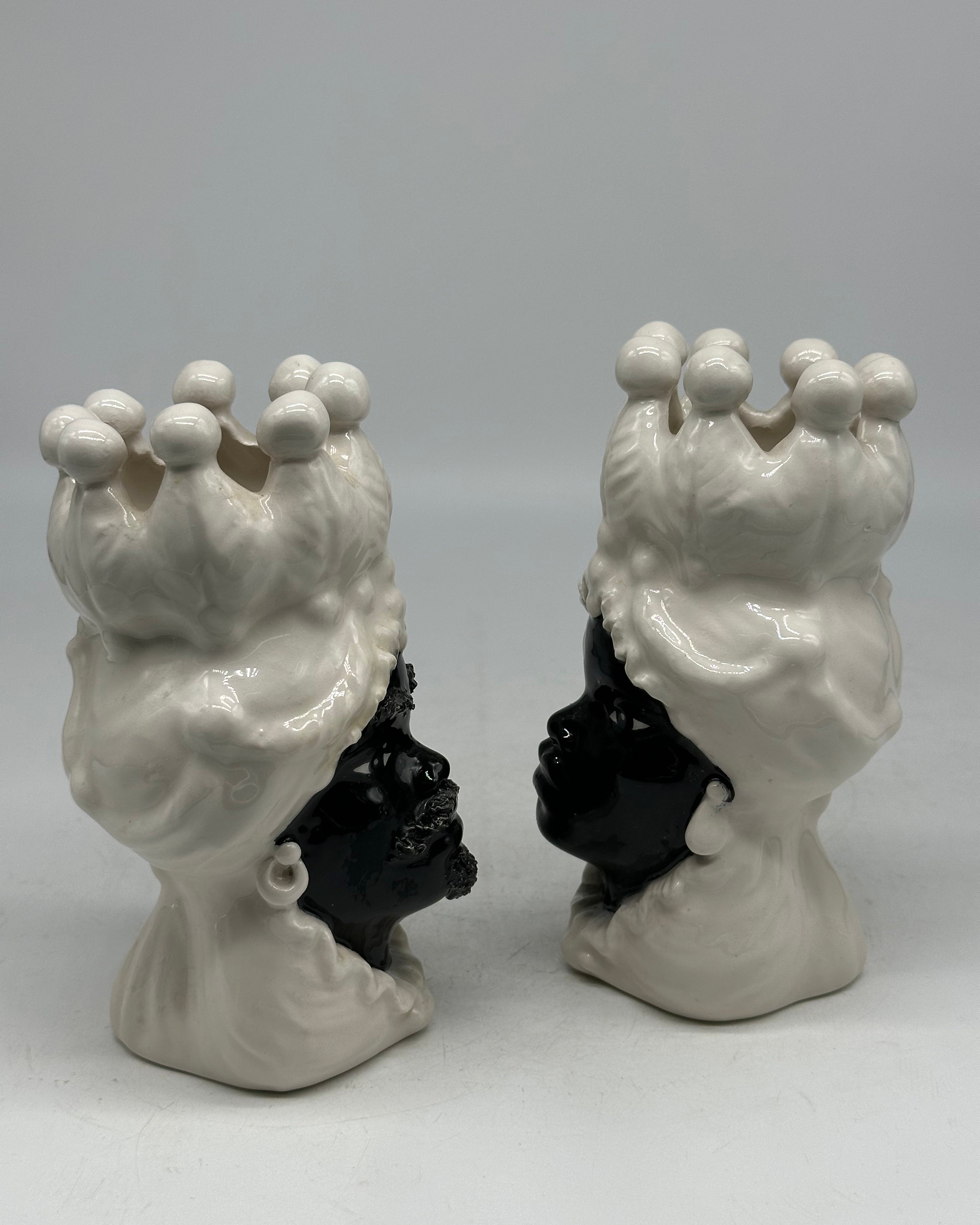 Coppia Teste di Moro Luis Ceramica Caltagirone cm H.17 L.9 Artigianale Bianco Nero - TESTE DI MORO
