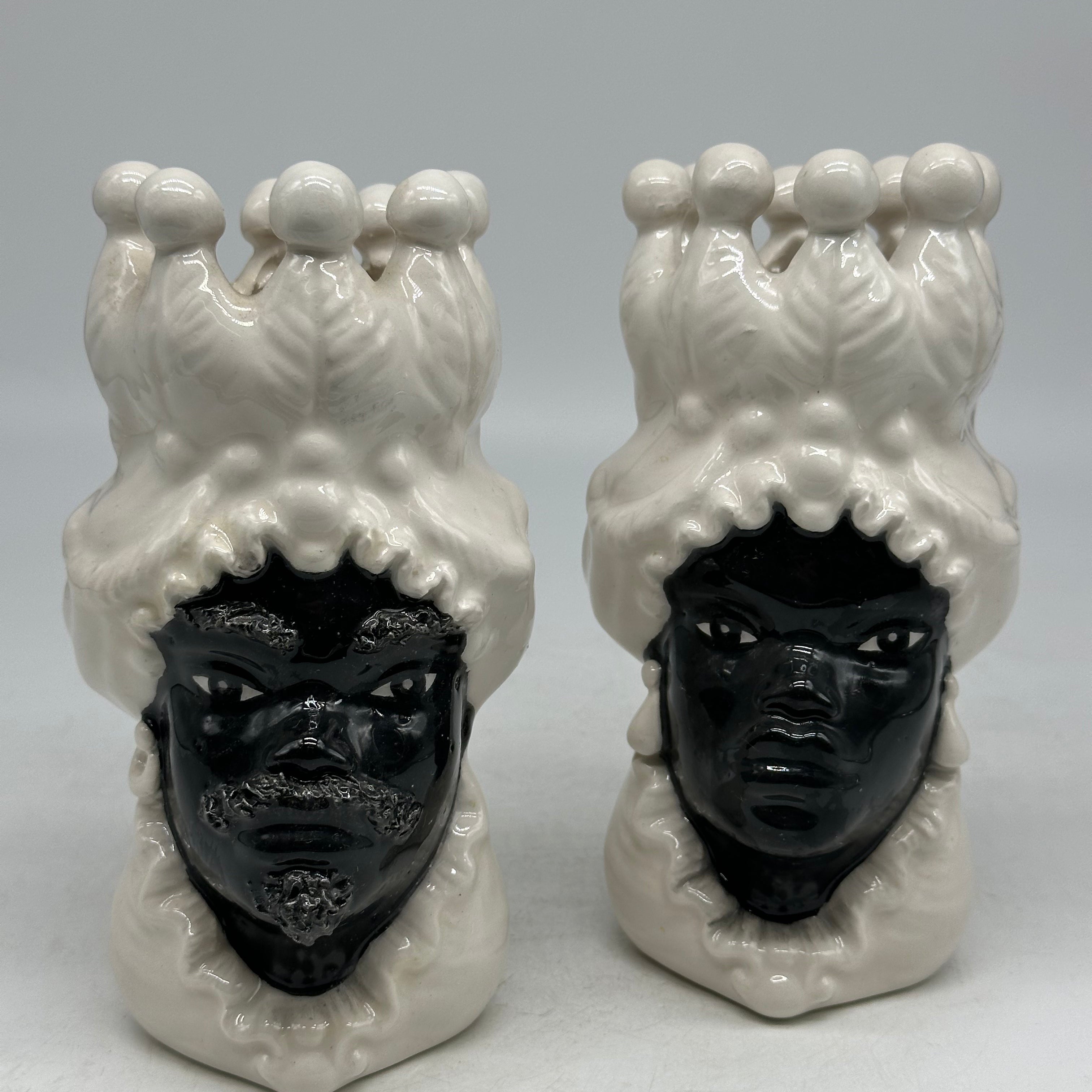 Coppia Teste di Moro Luis Ceramica Caltagirone cm H.17 L.9 Artigianale Bianco Nero - TESTE DI MORO