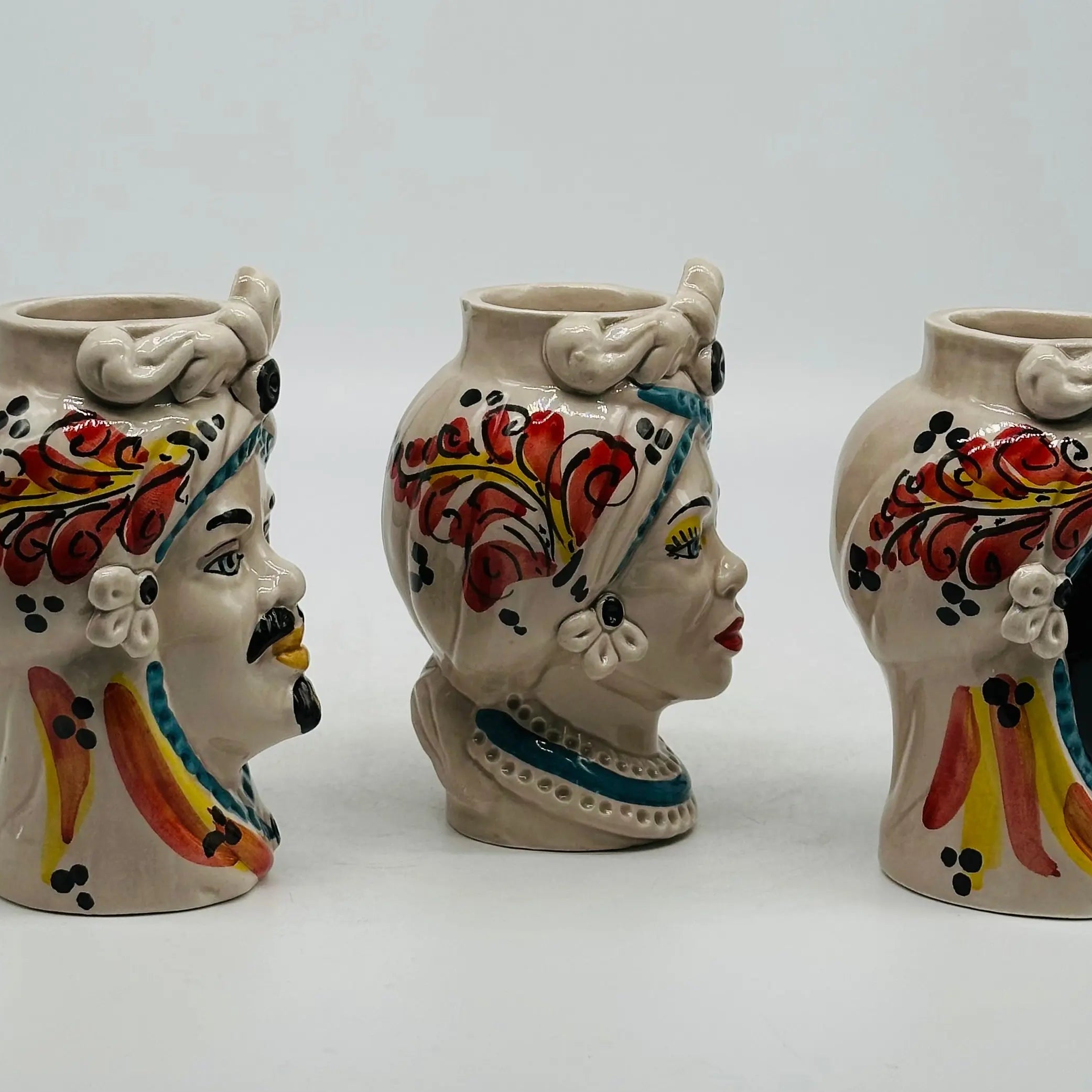 Coppia Teste di Moro Moresca Ceramica Caltagirone cm H.14 L.9 Artigianale VARI COLORI DD CERAMICHE SICILIANE