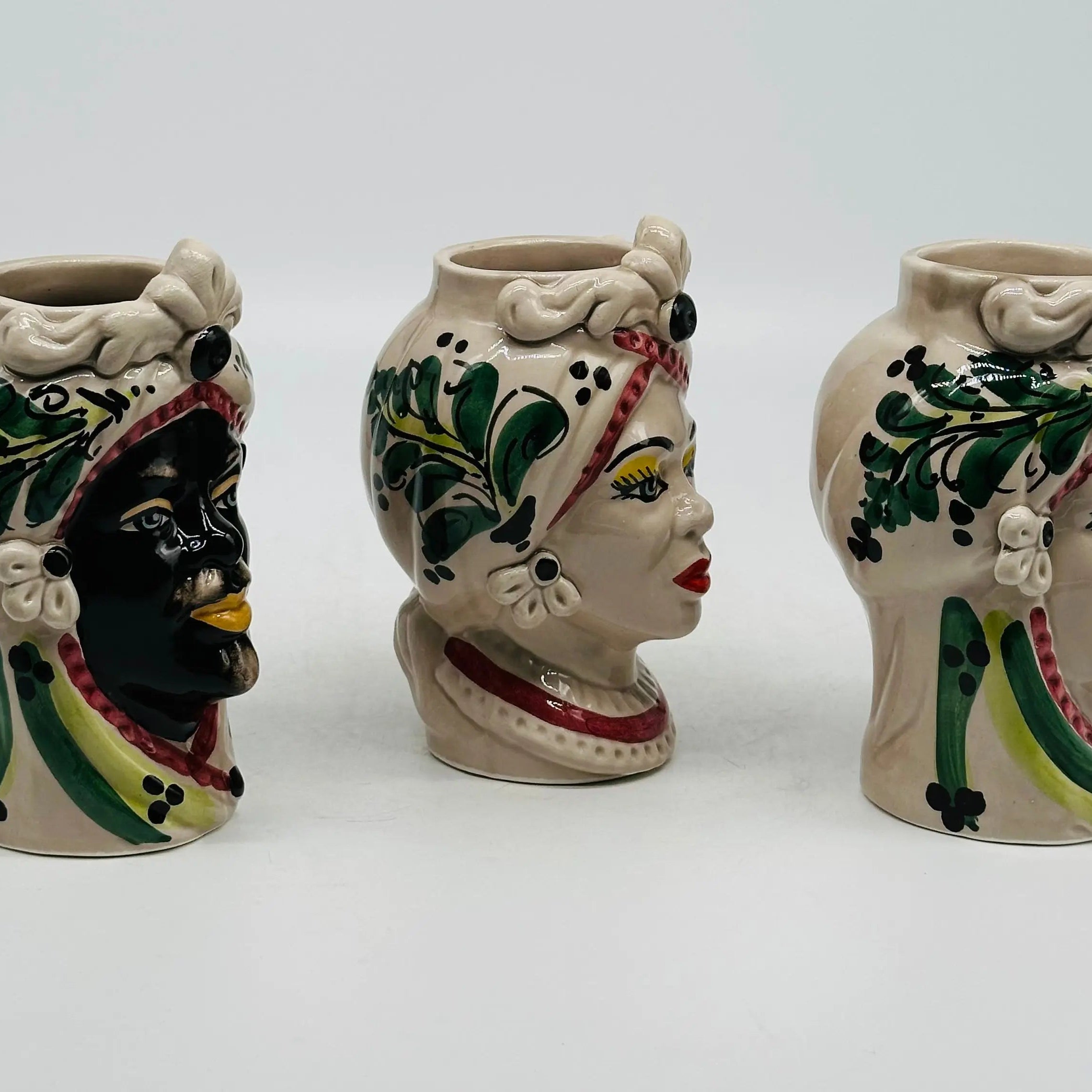 Coppia Teste di Moro Moresca Ceramica Caltagirone cm H.14 L.9 Artigianale VARI COLORI DD CERAMICHE SICILIANE