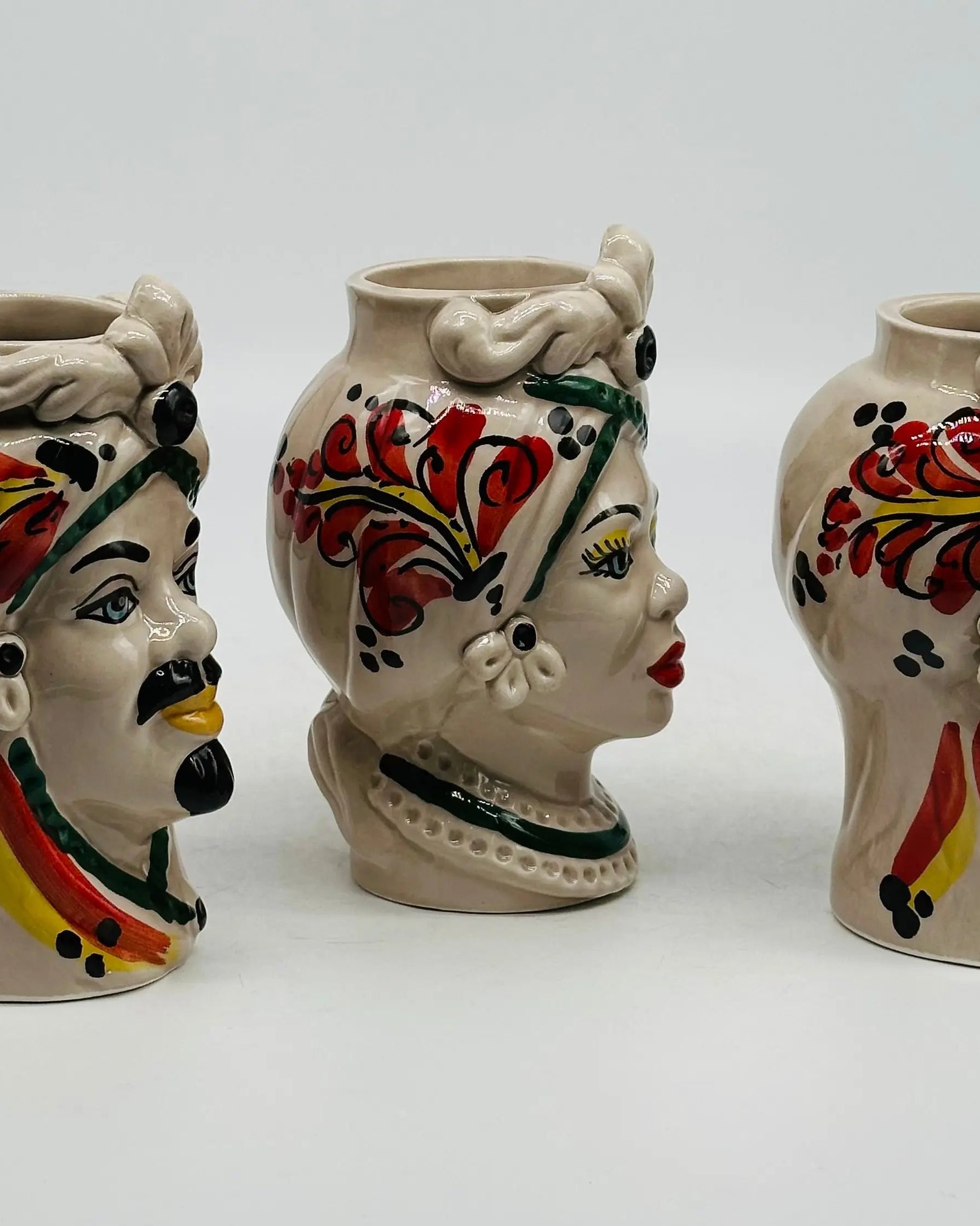 Coppia Teste di Moro Moresca Ceramica Caltagirone cm H.14 L.9 Artigianale VARI COLORI DD CERAMICHE SICILIANE
