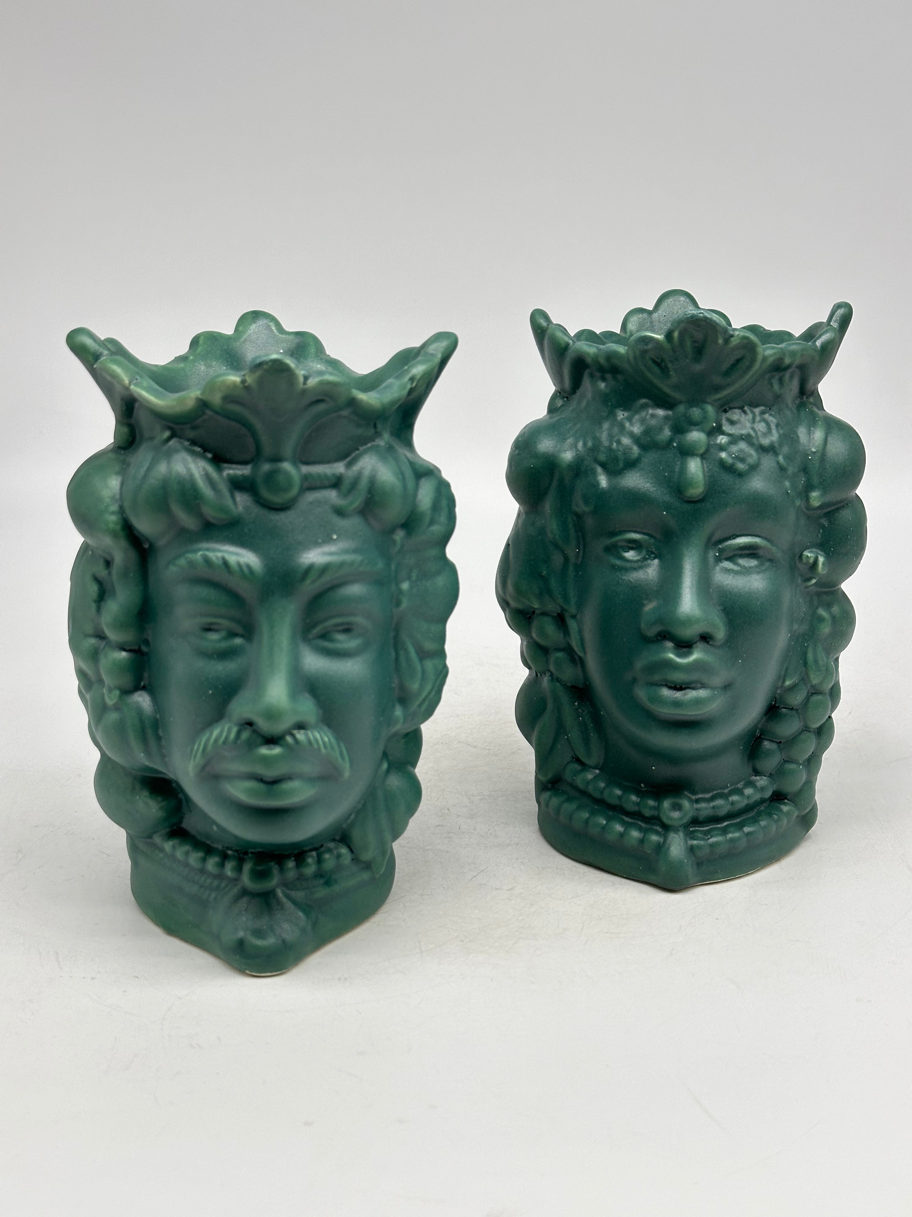 FINE SERIE - Coppia Teste di Moro Afro Frutta Ceramica Caltagirone cm H.18 L.12 Artigianale Verde Opaco - TESTE DI MORO