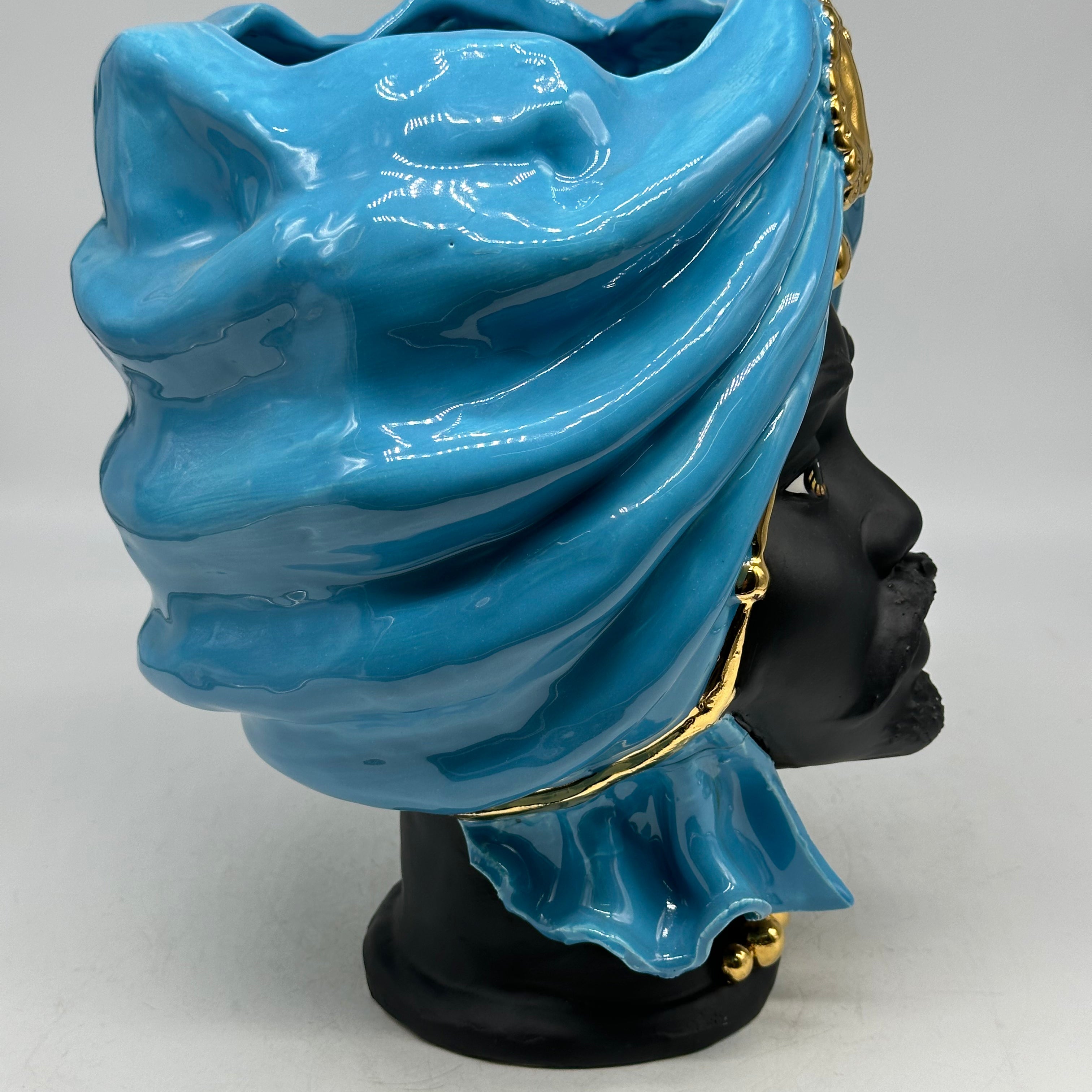 FINE SERIE - Coppia Teste di Moro Atena Ceramica Caltagirone cm H.30 L.23 Artigianale Opaco Celeste Oro - TESTE DI MORO